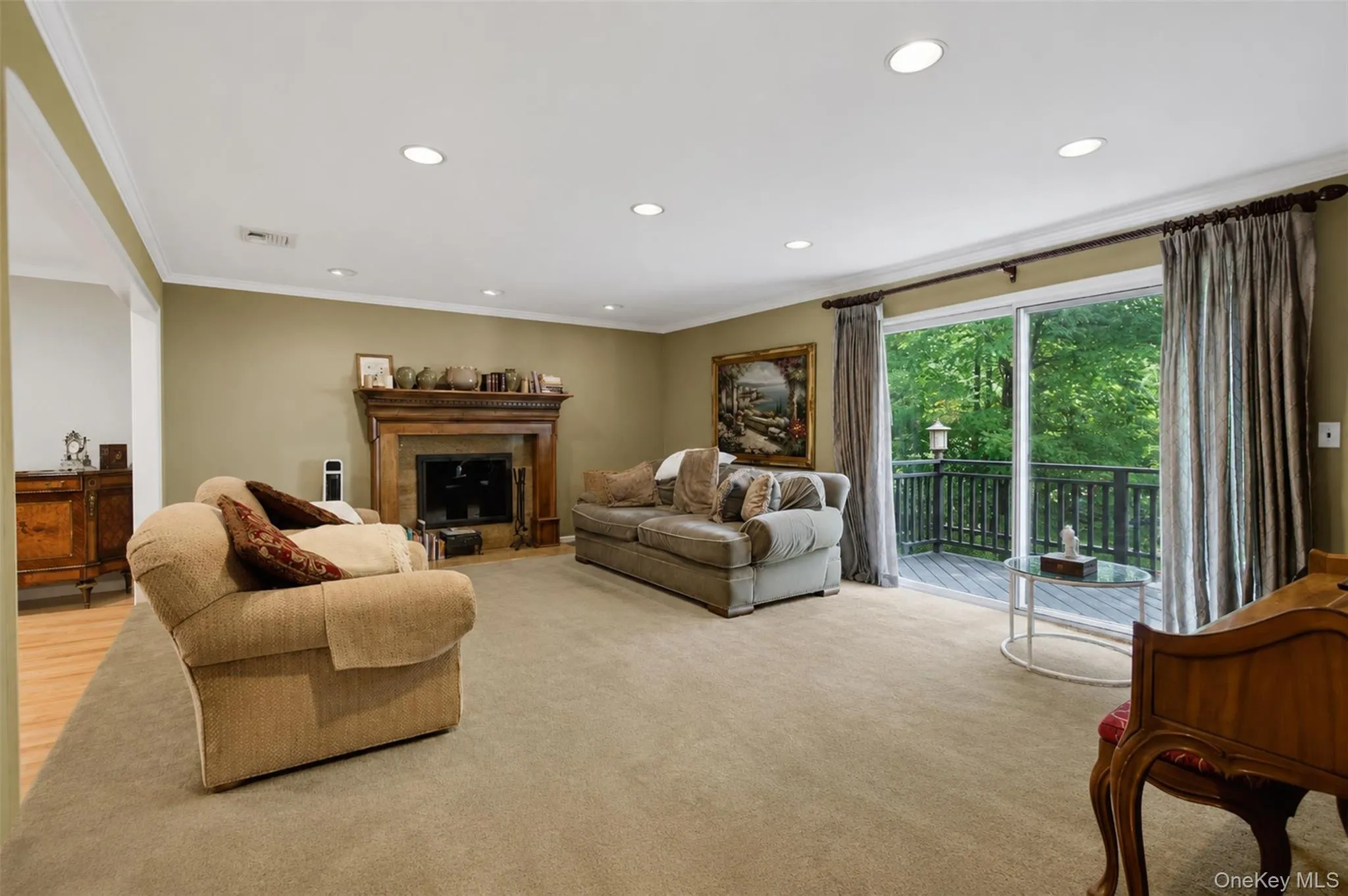 391 Pleasant Hill Drive, Clarkstown, NY, 5 Bedrooms Bedrooms, 17 Rooms Rooms,4 BathroomsBathrooms,Residential,For Rent,Pleasant Hill,0,1025224 391 Pleasant Hill Drive, Clarkstown, NY, 5 Bedrooms Bedrooms, 17 Rooms Rooms,4 BathroomsBathrooms,Residential,For Rent,Pleasant Hill,0,1025224