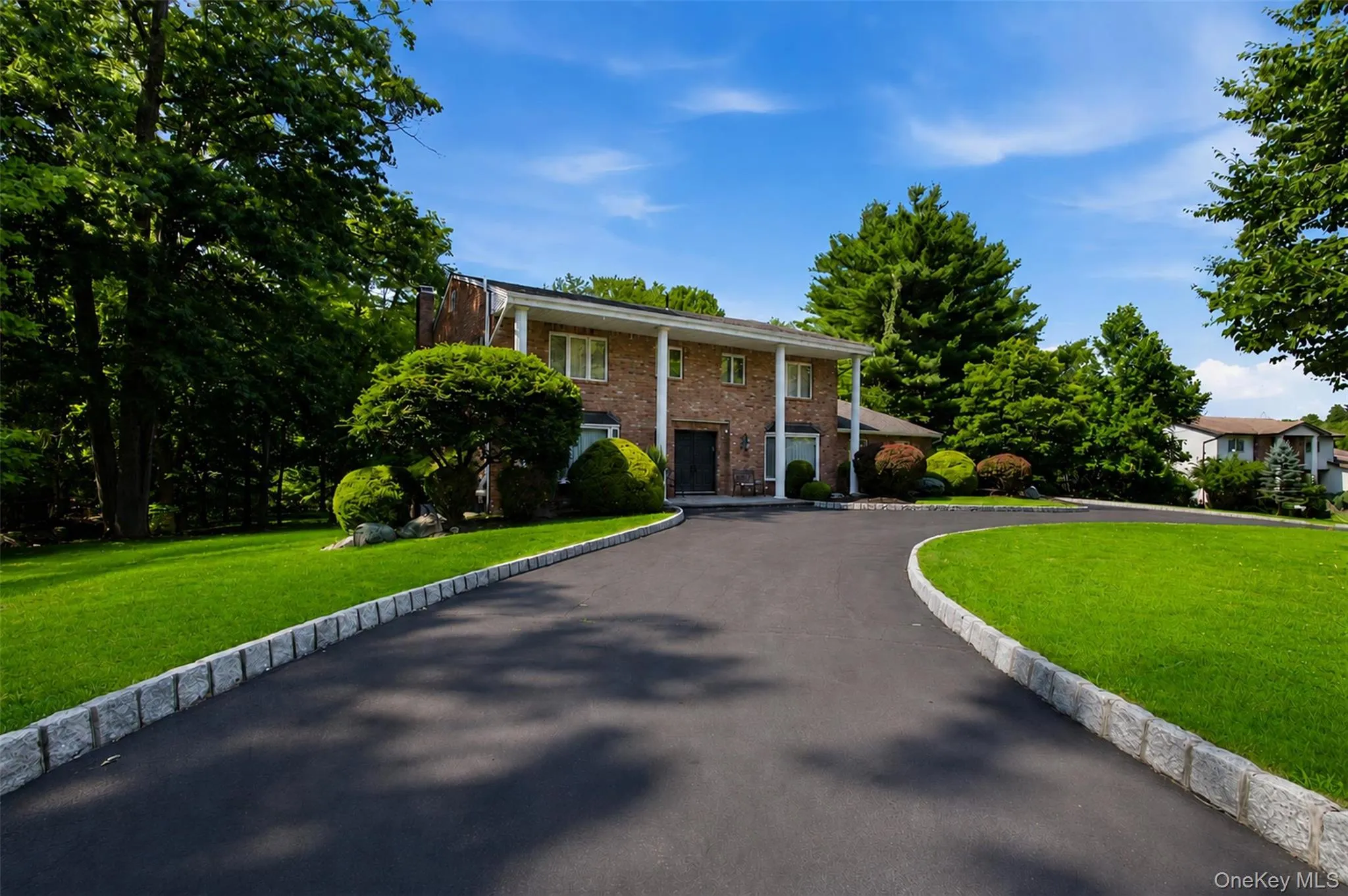 391 Pleasant Hill Drive, Clarkstown, NY, 5 Bedrooms Bedrooms, 17 Rooms Rooms,4 BathroomsBathrooms,Residential,For Rent,Pleasant Hill,0,1025224 391 Pleasant Hill Drive, Clarkstown, NY, 5 Bedrooms Bedrooms, 17 Rooms Rooms,4 BathroomsBathrooms,Residential,For Rent,Pleasant Hill,0,1025224