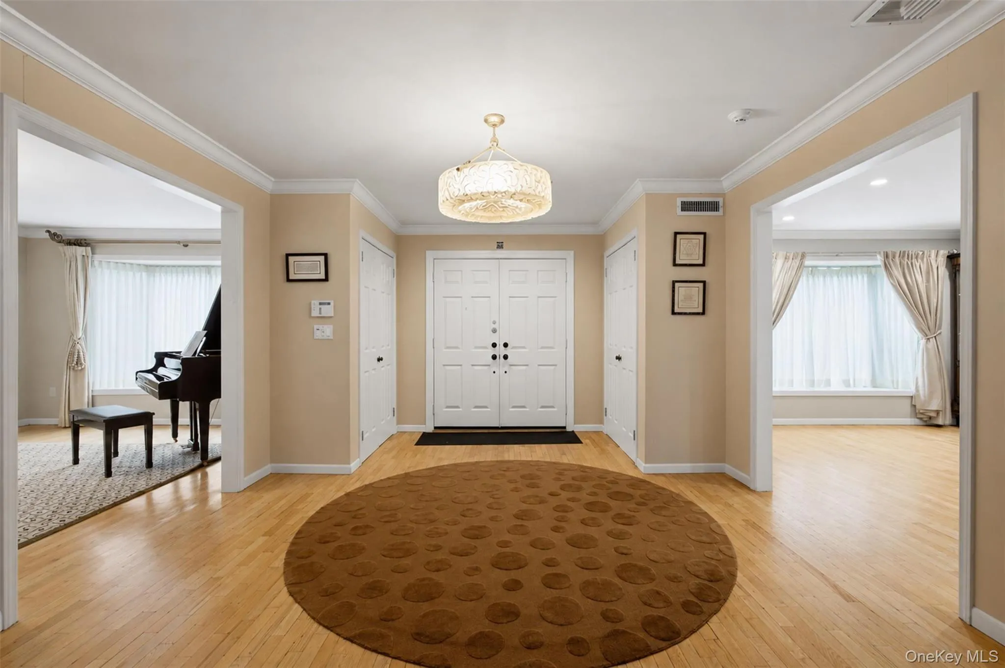 391 Pleasant Hill Drive, Clarkstown, NY, 5 Bedrooms Bedrooms, 17 Rooms Rooms,4 BathroomsBathrooms,Residential,For Rent,Pleasant Hill,0,1025224 391 Pleasant Hill Drive, Clarkstown, NY, 5 Bedrooms Bedrooms, 17 Rooms Rooms,4 BathroomsBathrooms,Residential,For Rent,Pleasant Hill,0,1025224