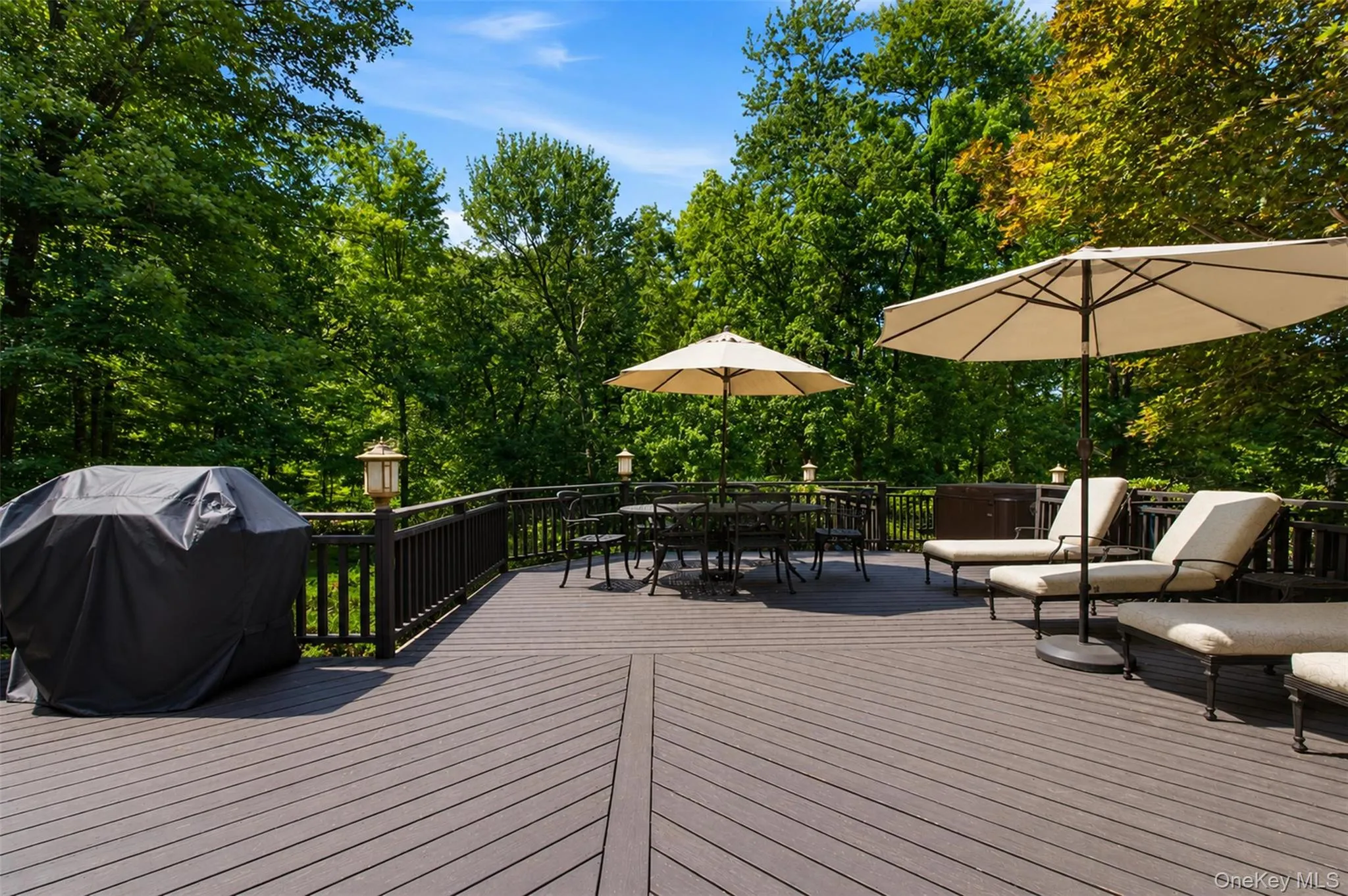 391 Pleasant Hill Drive, Clarkstown, NY, 5 Bedrooms Bedrooms, 17 Rooms Rooms,4 BathroomsBathrooms,Residential,For Rent,Pleasant Hill,0,1025224 391 Pleasant Hill Drive, Clarkstown, NY, 5 Bedrooms Bedrooms, 17 Rooms Rooms,4 BathroomsBathrooms,Residential,For Rent,Pleasant Hill,0,1025224