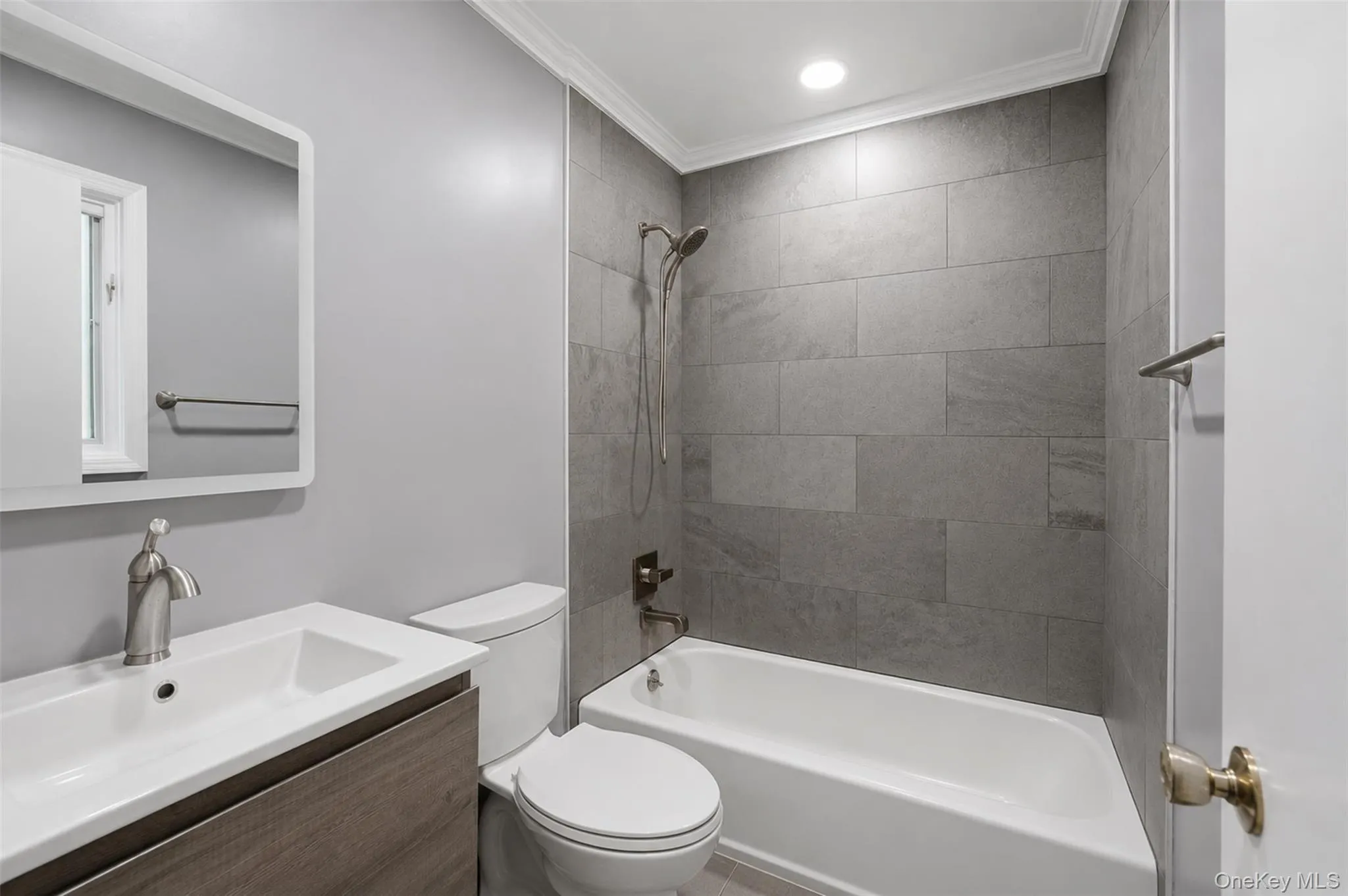 391 Pleasant Hill Drive, Clarkstown, NY, 5 Bedrooms Bedrooms, 17 Rooms Rooms,4 BathroomsBathrooms,Residential,For Rent,Pleasant Hill,0,1025224 391 Pleasant Hill Drive, Clarkstown, NY, 5 Bedrooms Bedrooms, 17 Rooms Rooms,4 BathroomsBathrooms,Residential,For Rent,Pleasant Hill,0,1025224