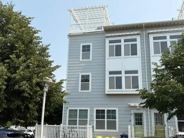 6416 Ocean Avenue, New York, NY, 3 Bedrooms Bedrooms, 9 Rooms Rooms,2 BathroomsBathrooms,Residential Lease,For Rent,Ocean,0,1025227 6416 Ocean Avenue, New York, NY, 3 Bedrooms Bedrooms, 9 Rooms Rooms,2 BathroomsBathrooms,Residential Lease,For Rent,Ocean,0,1025227