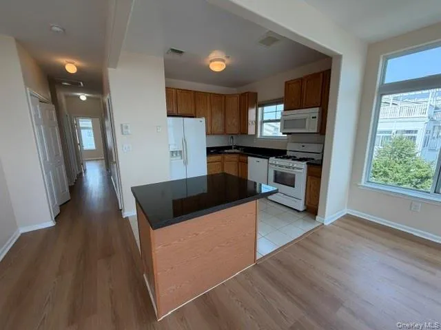 6416 Ocean Avenue, New York, NY, 3 Bedrooms Bedrooms, 9 Rooms Rooms,2 BathroomsBathrooms,Residential Lease,For Rent,Ocean,0,1025227 6416 Ocean Avenue, New York, NY, 3 Bedrooms Bedrooms, 9 Rooms Rooms,2 BathroomsBathrooms,Residential Lease,For Rent,Ocean,0,1025227