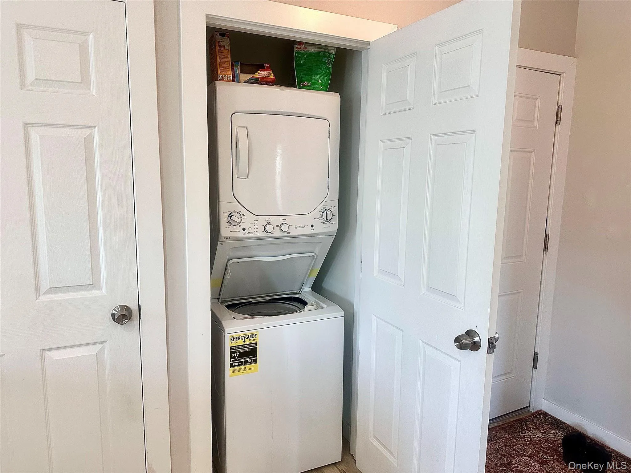 374 VERPLANCK Avenue, Beacon, NY, 1 Bedroom Bedrooms, 3 Rooms Rooms,1 BathroomBathrooms,Residential Lease,For Rent,VERPLANCK,0,1025234 374 VERPLANCK Avenue, Beacon, NY, 1 Bedroom Bedrooms, 3 Rooms Rooms,1 BathroomBathrooms,Residential Lease,For Rent,VERPLANCK,0,1025234
