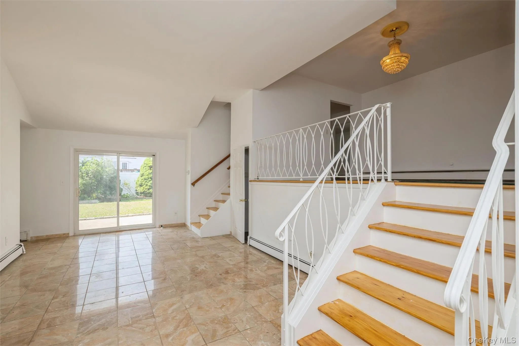 258 Aster Street, Oyster Bay, NY, 3 Bedrooms Bedrooms, 7 Rooms Rooms,1 BathroomBathrooms,Residential,For Rent,Aster,0,1025236 258 Aster Street, Oyster Bay, NY, 3 Bedrooms Bedrooms, 7 Rooms Rooms,1 BathroomBathrooms,Residential,For Rent,Aster,0,1025236