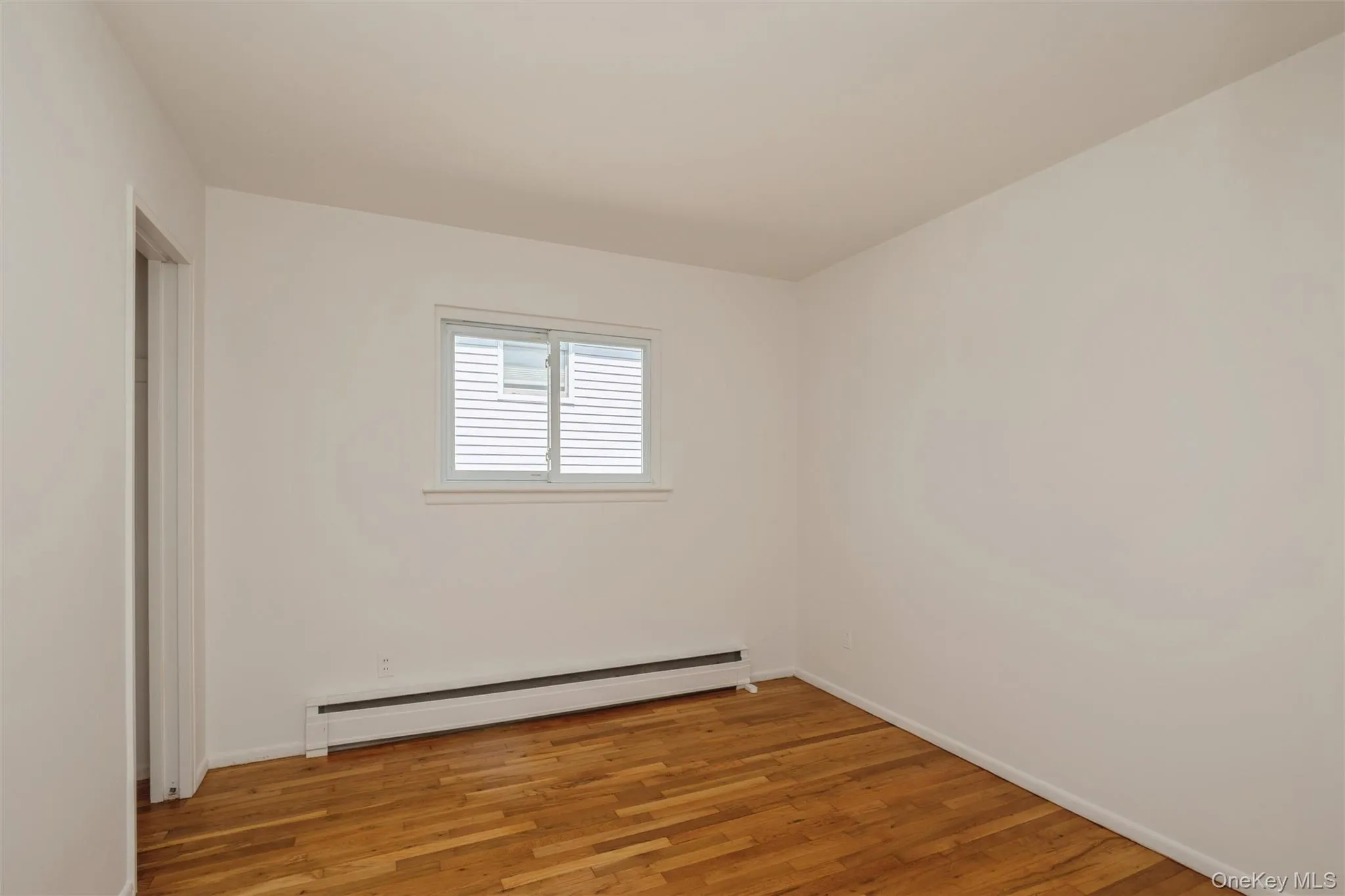 258 Aster Street, Oyster Bay, NY, 3 Bedrooms Bedrooms, 7 Rooms Rooms,1 BathroomBathrooms,Residential,For Rent,Aster,0,1025236 258 Aster Street, Oyster Bay, NY, 3 Bedrooms Bedrooms, 7 Rooms Rooms,1 BathroomBathrooms,Residential,For Rent,Aster,0,1025236