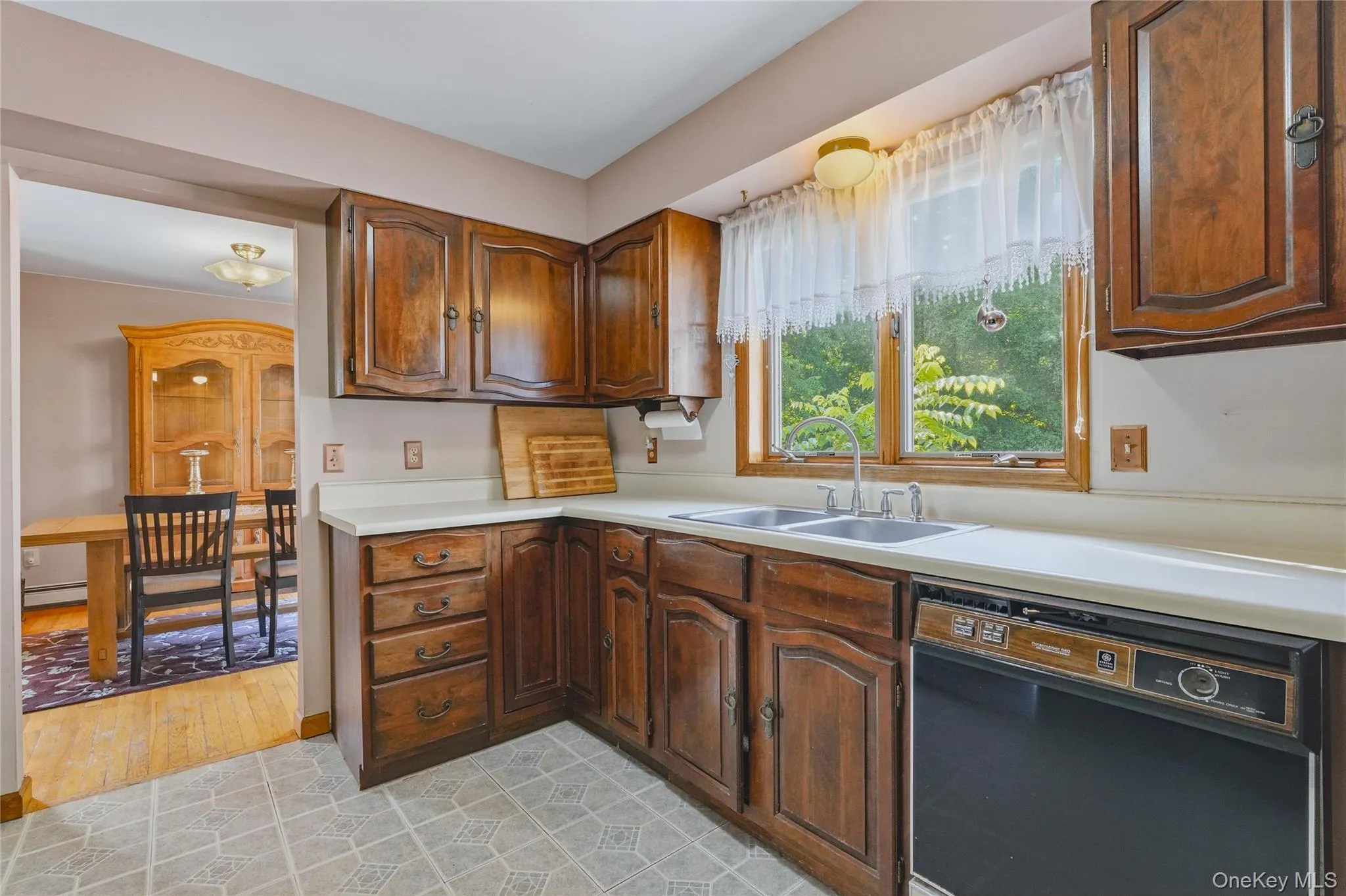 12 Kristi Lane, Poughkeepsie, NY, 4 Bedrooms Bedrooms, 12 Rooms Rooms,2 BathroomsBathrooms,Residential,For Rent,Kristi,0,1025240 12 Kristi Lane, Poughkeepsie, NY, 4 Bedrooms Bedrooms, 12 Rooms Rooms,2 BathroomsBathrooms,Residential,For Rent,Kristi,0,1025240