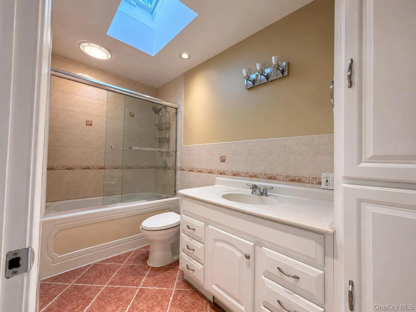 18 Mc Laughlin Drive, Carmel, NY, 2 Bedrooms Bedrooms, 5 Rooms Rooms,1 BathroomBathrooms,Residential Lease,For Rent,Mc Laughlin,0,1025244 18 Mc Laughlin Drive, Carmel, NY, 2 Bedrooms Bedrooms, 5 Rooms Rooms,1 BathroomBathrooms,Residential Lease,For Rent,Mc Laughlin,0,1025244