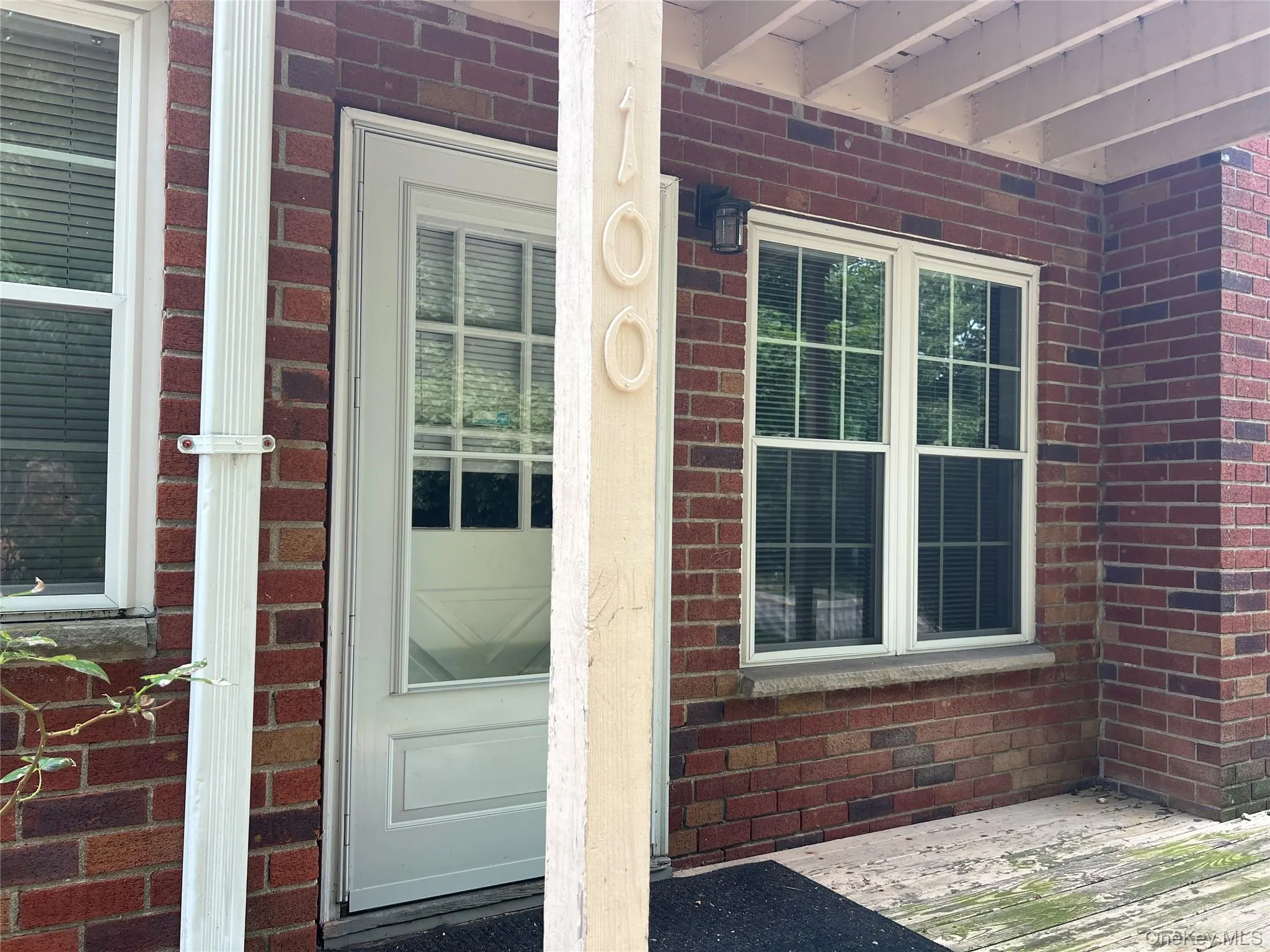 4 Colonial Road, Beacon, NY, 2 Bedrooms Bedrooms, 4 Rooms Rooms,1 BathroomBathrooms,Residential,For Rent,Colonial,0,1025245 4 Colonial Road, Beacon, NY, 2 Bedrooms Bedrooms, 4 Rooms Rooms,1 BathroomBathrooms,Residential,For Rent,Colonial,0,1025245