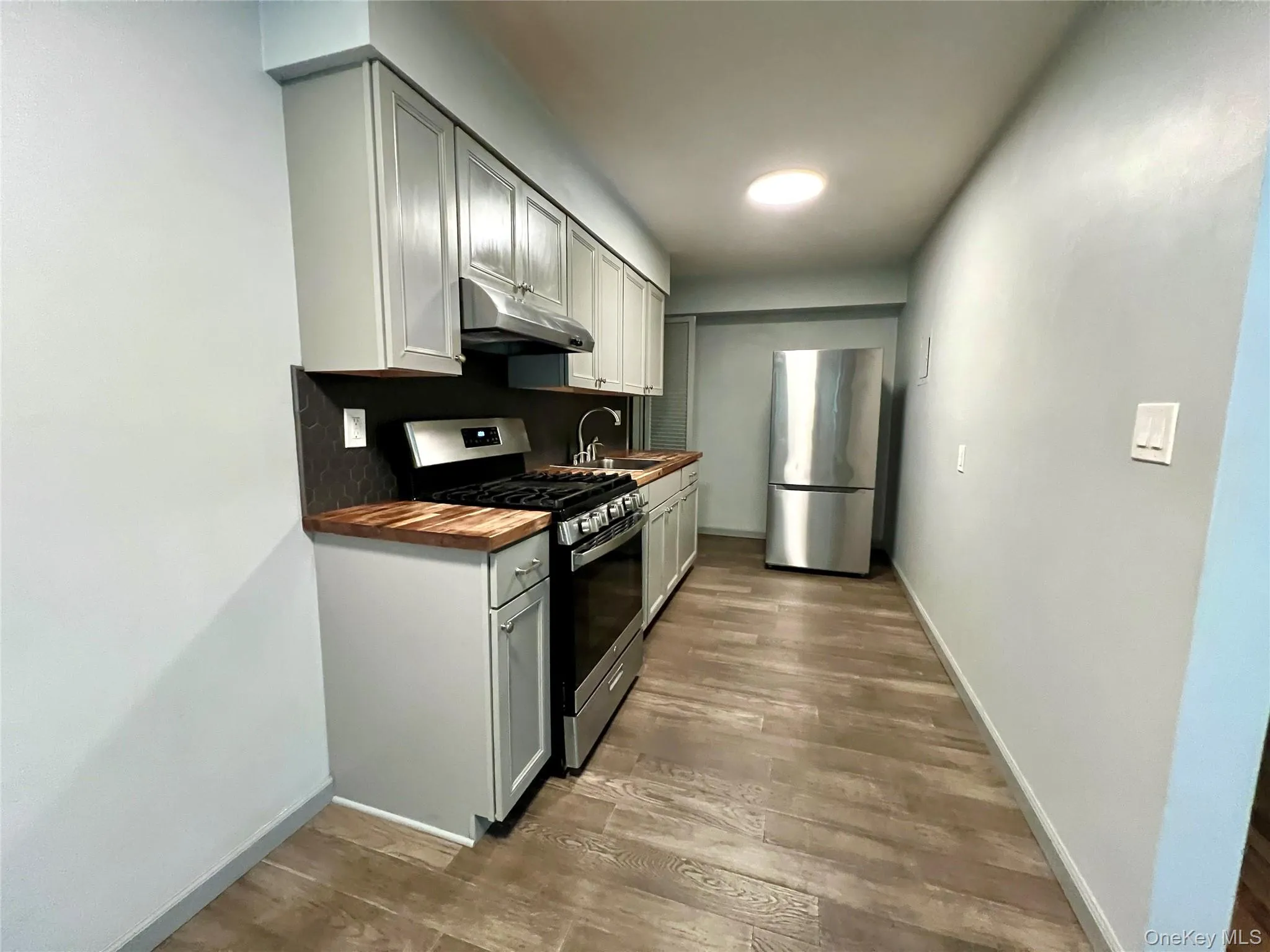 4 Colonial Road, Beacon, NY, 2 Bedrooms Bedrooms, 4 Rooms Rooms,1 BathroomBathrooms,Residential,For Rent,Colonial,0,1025245 4 Colonial Road, Beacon, NY, 2 Bedrooms Bedrooms, 4 Rooms Rooms,1 BathroomBathrooms,Residential,For Rent,Colonial,0,1025245