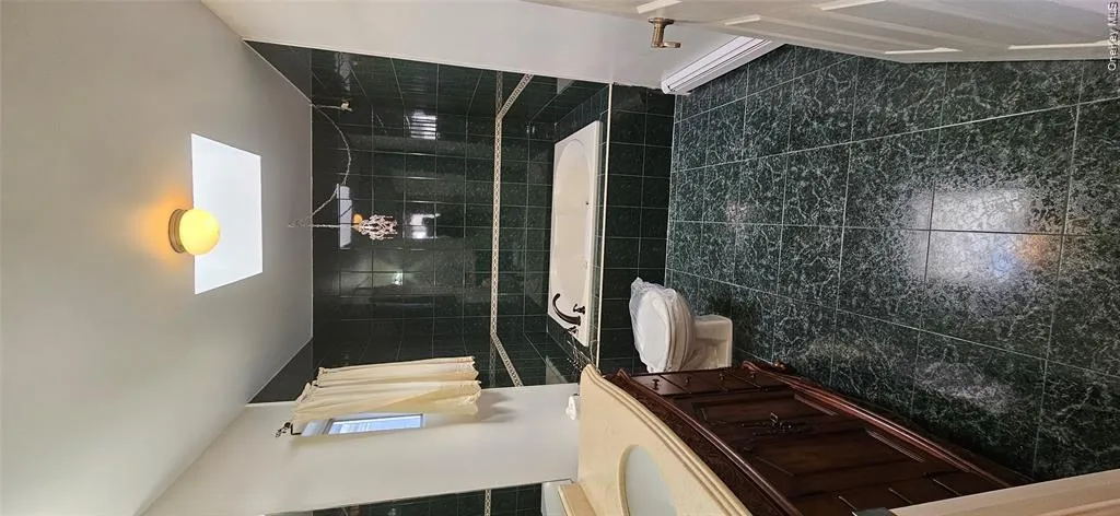 558 Lincoln Boulevard, Long Beach, NY, 3 Bedrooms Bedrooms, 5 Rooms Rooms,2 BathroomsBathrooms,Residential Lease,For Rent,Lincoln,0,1025246 558 Lincoln Boulevard, Long Beach, NY, 3 Bedrooms Bedrooms, 5 Rooms Rooms,2 BathroomsBathrooms,Residential Lease,For Rent,Lincoln,0,1025246