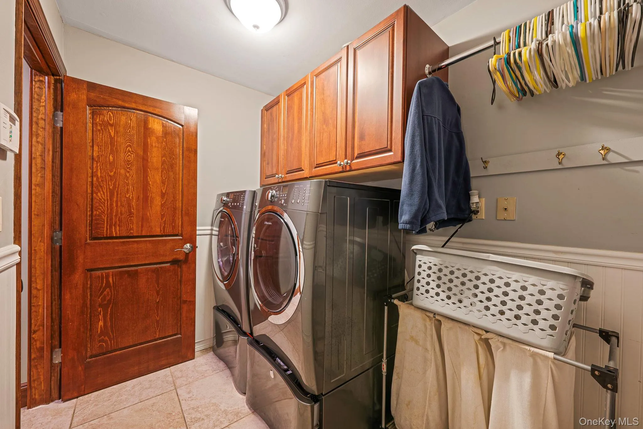 174 Dix Hills Road, Huntington, NY, 3 Bedrooms Bedrooms, 10 Rooms Rooms,2 BathroomsBathrooms,Residential,For Rent,Dix Hills,0,1025247 174 Dix Hills Road, Huntington, NY, 3 Bedrooms Bedrooms, 10 Rooms Rooms,2 BathroomsBathrooms,Residential,For Rent,Dix Hills,0,1025247