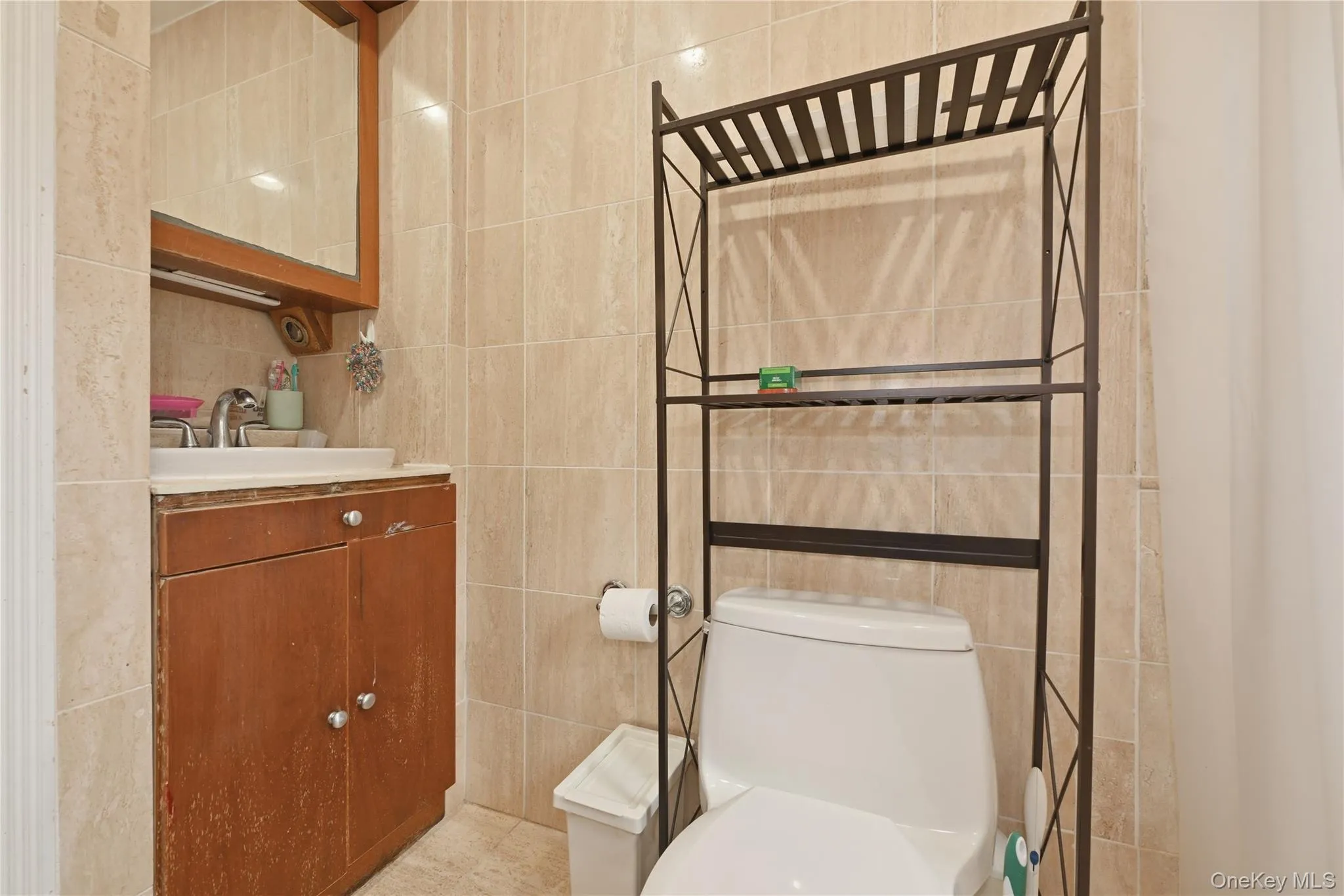 6715 215th Street, New York, NY, 3 Bedrooms Bedrooms, 7 Rooms Rooms,2 BathroomsBathrooms,Residential,For Rent,215th,0,1025248 6715 215th Street, New York, NY, 3 Bedrooms Bedrooms, 7 Rooms Rooms,2 BathroomsBathrooms,Residential,For Rent,215th,0,1025248