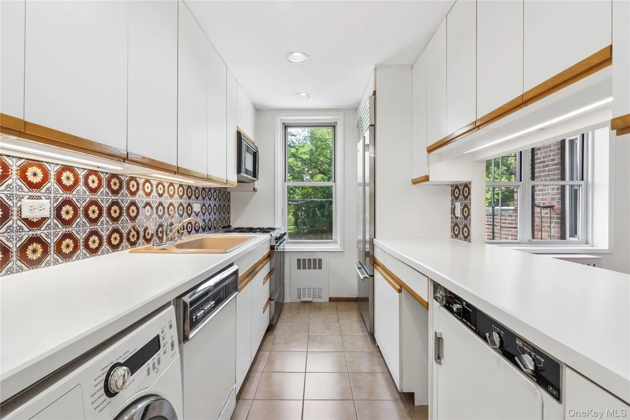 5601 Riverdale Avenue, New York, NY, 3 Bedrooms Bedrooms, 6 Rooms Rooms,2 BathroomsBathrooms,Residential,For Rent,Riverdale,0,1025249 5601 Riverdale Avenue, New York, NY, 3 Bedrooms Bedrooms, 6 Rooms Rooms,2 BathroomsBathrooms,Residential,For Rent,Riverdale,0,1025249