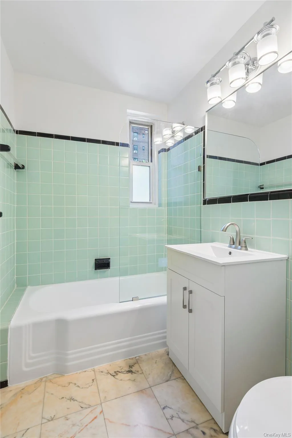 5601 Riverdale Avenue, New York, NY, 3 Bedrooms Bedrooms, 6 Rooms Rooms,2 BathroomsBathrooms,Residential,For Rent,Riverdale,0,1025249 5601 Riverdale Avenue, New York, NY, 3 Bedrooms Bedrooms, 6 Rooms Rooms,2 BathroomsBathrooms,Residential,For Rent,Riverdale,0,1025249