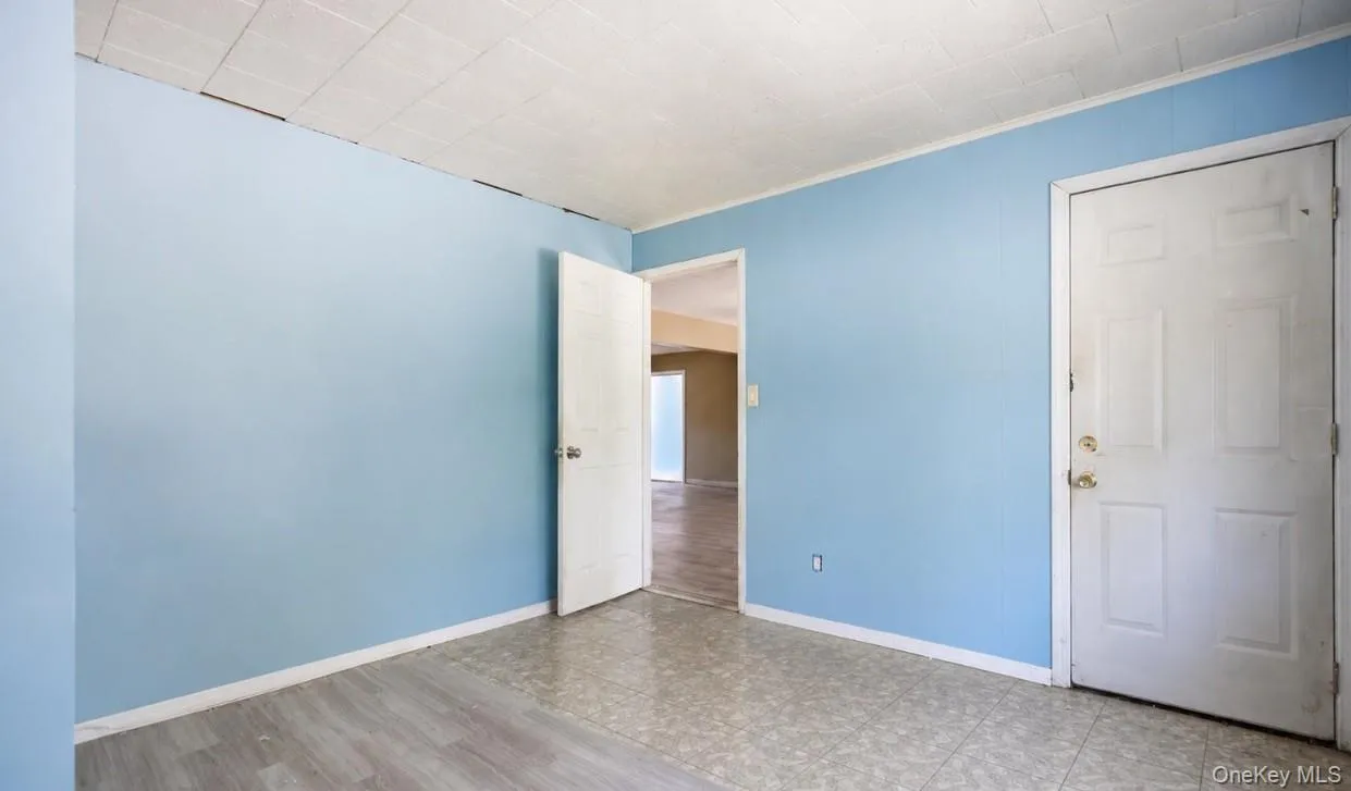 47 Greenvale Lane, Hempstead, NY, 5 Bedrooms Bedrooms, 7 Rooms Rooms,2 BathroomsBathrooms,Residential,For Rent,Greenvale,0,1025252 47 Greenvale Lane, Hempstead, NY, 5 Bedrooms Bedrooms, 7 Rooms Rooms,2 BathroomsBathrooms,Residential,For Rent,Greenvale,0,1025252