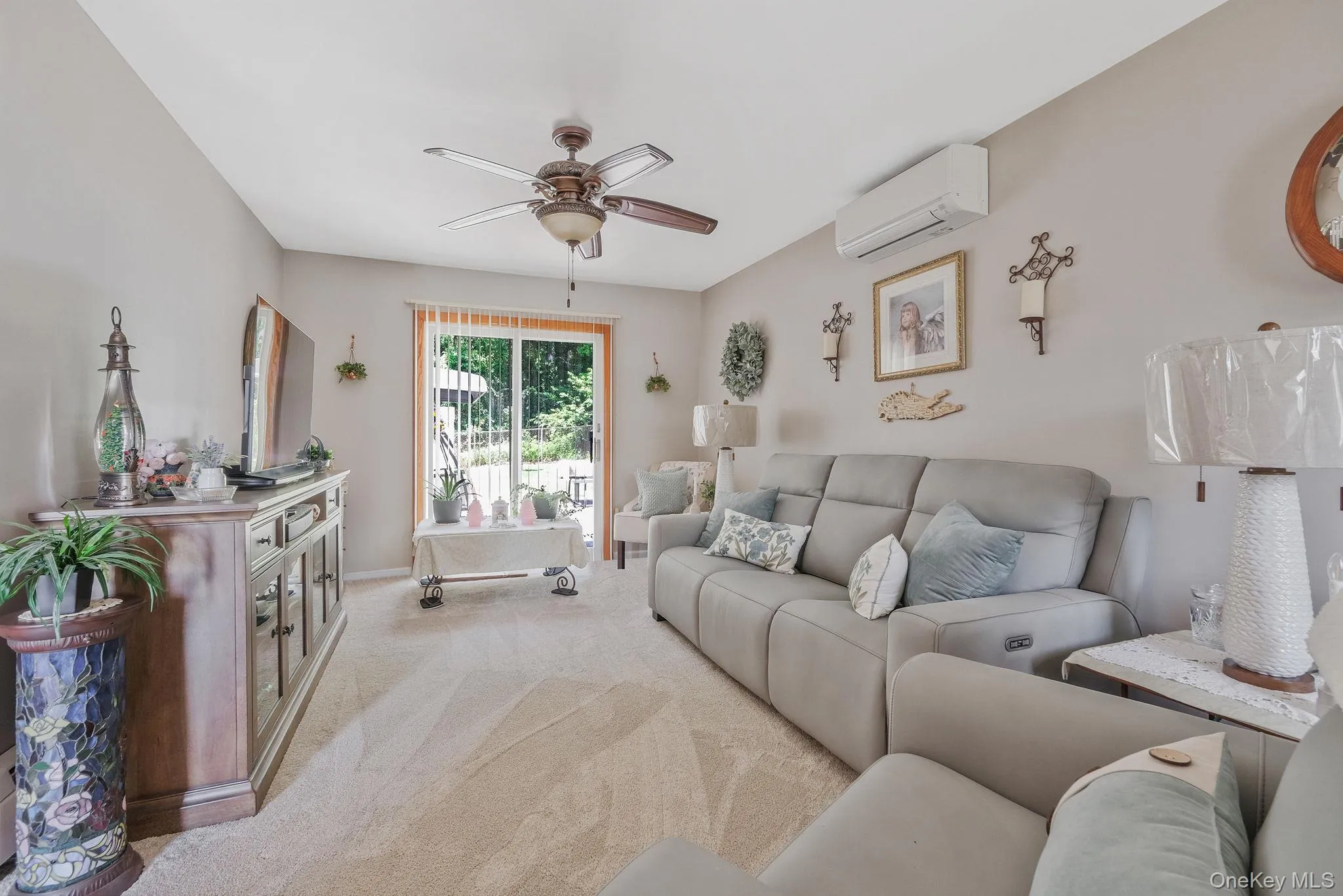 150 Rosemont Avenue, Brookhaven, NY, 3 Bedrooms Bedrooms, 7 Rooms Rooms,1 BathroomBathrooms,Residential,For Rent,Rosemont,0,1025261 150 Rosemont Avenue, Brookhaven, NY, 3 Bedrooms Bedrooms, 7 Rooms Rooms,1 BathroomBathrooms,Residential,For Rent,Rosemont,0,1025261