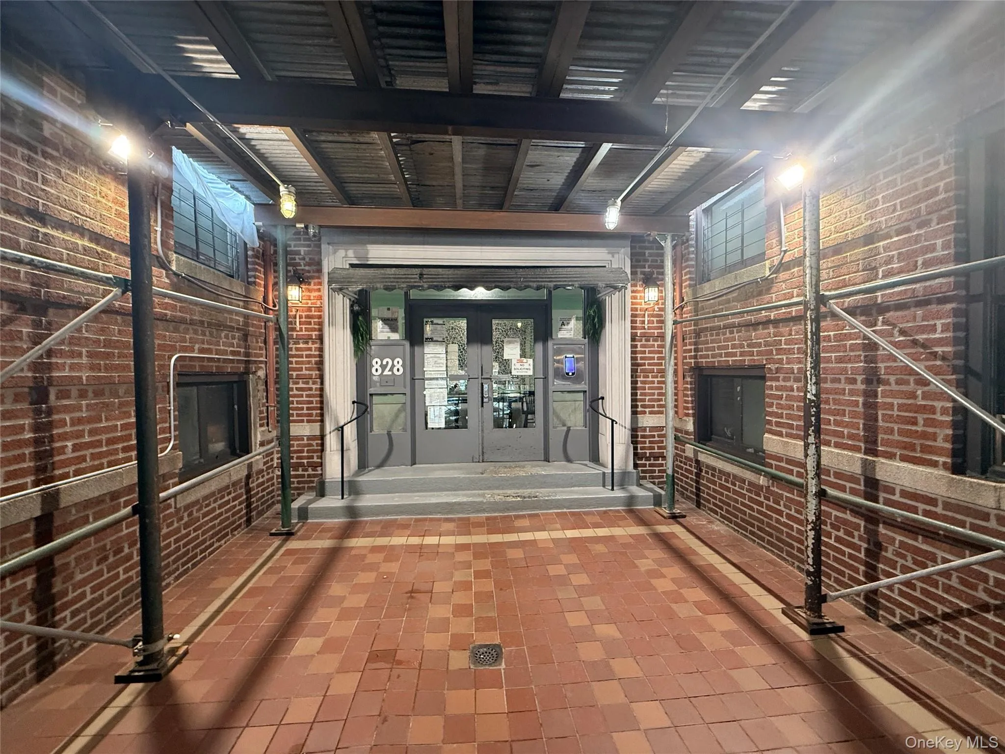 828 Gerard, New York, NY, 1 Bedroom Bedrooms, 3 Rooms Rooms,1 BathroomBathrooms,Residential,For Rent,Gerard,0,1025263 828 Gerard, New York, NY, 1 Bedroom Bedrooms, 3 Rooms Rooms,1 BathroomBathrooms,Residential,For Rent,Gerard,0,1025263