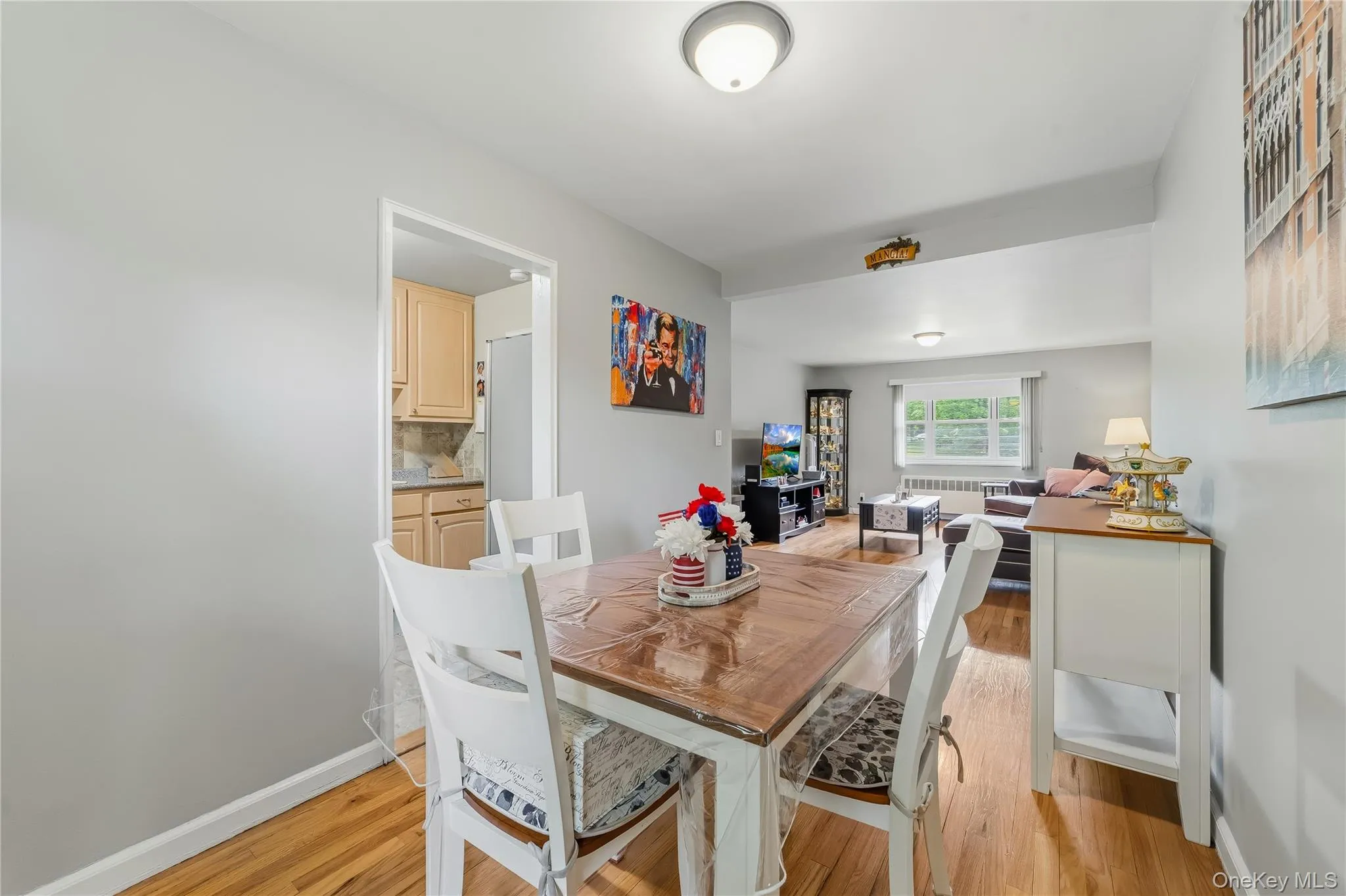 836 Broadway, Yonkers, NY, 2 Bedrooms Bedrooms, 5 Rooms Rooms,1 BathroomBathrooms,Residential,For Rent,Broadway,0,1025264 836 Broadway, Yonkers, NY, 2 Bedrooms Bedrooms, 5 Rooms Rooms,1 BathroomBathrooms,Residential,For Rent,Broadway,0,1025264