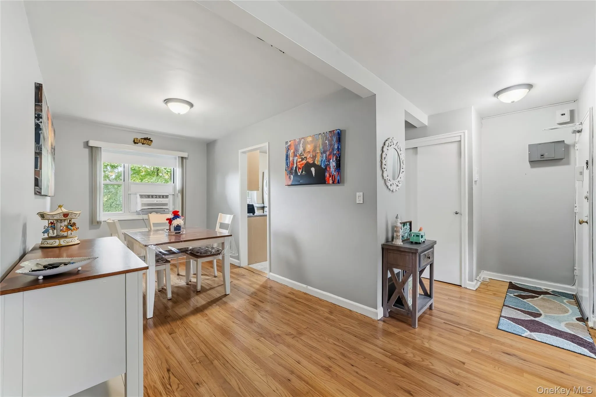 836 Broadway, Yonkers, NY, 2 Bedrooms Bedrooms, 5 Rooms Rooms,1 BathroomBathrooms,Residential,For Rent,Broadway,0,1025264 836 Broadway, Yonkers, NY, 2 Bedrooms Bedrooms, 5 Rooms Rooms,1 BathroomBathrooms,Residential,For Rent,Broadway,0,1025264