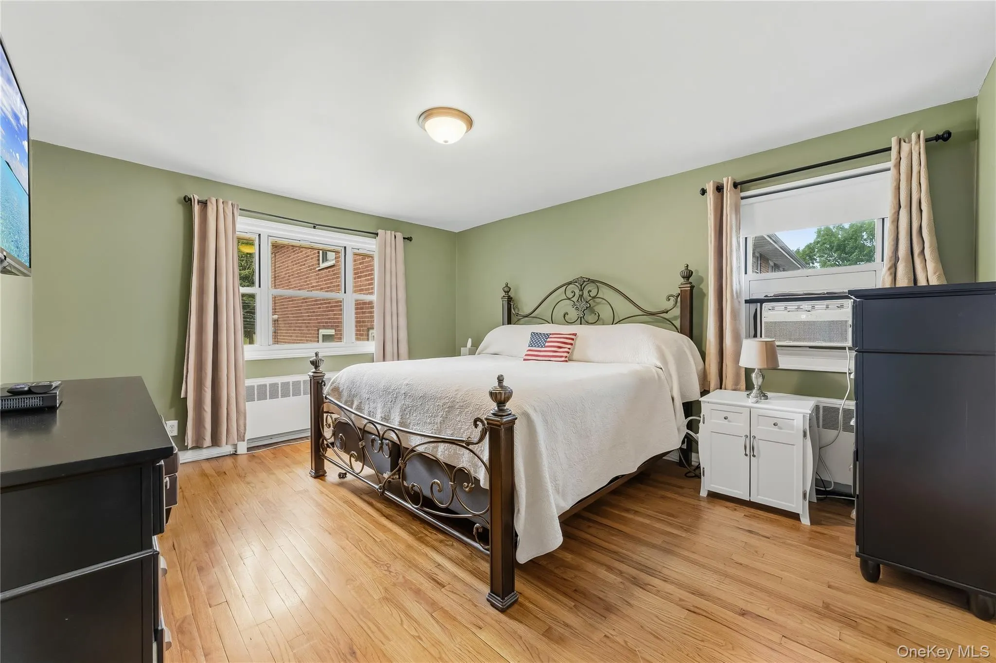 836 Broadway, Yonkers, NY, 2 Bedrooms Bedrooms, 5 Rooms Rooms,1 BathroomBathrooms,Residential,For Rent,Broadway,0,1025264 836 Broadway, Yonkers, NY, 2 Bedrooms Bedrooms, 5 Rooms Rooms,1 BathroomBathrooms,Residential,For Rent,Broadway,0,1025264