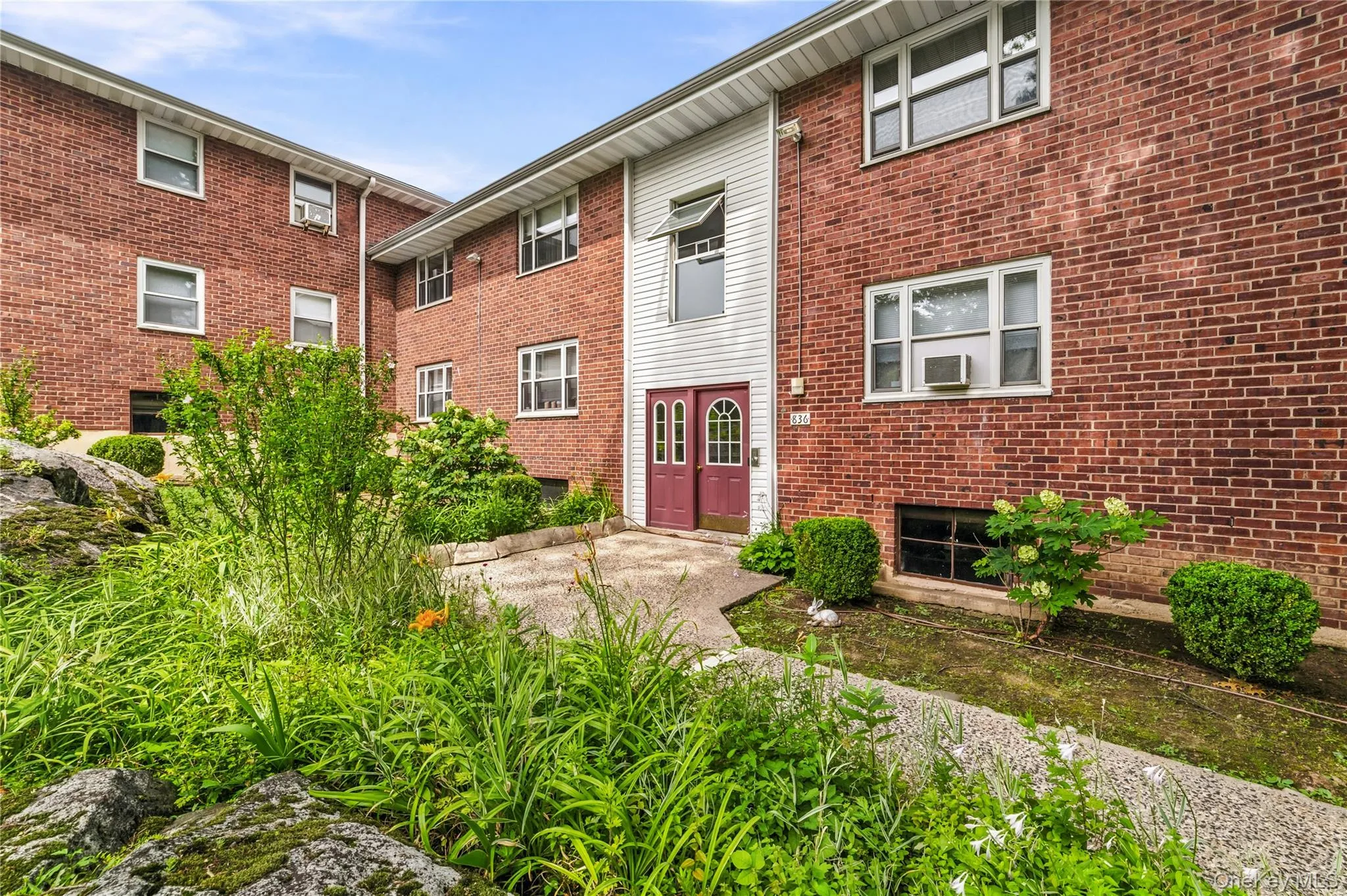 836 Broadway, Yonkers, NY, 2 Bedrooms Bedrooms, 5 Rooms Rooms,1 BathroomBathrooms,Residential,For Rent,Broadway,0,1025264 836 Broadway, Yonkers, NY, 2 Bedrooms Bedrooms, 5 Rooms Rooms,1 BathroomBathrooms,Residential,For Rent,Broadway,0,1025264