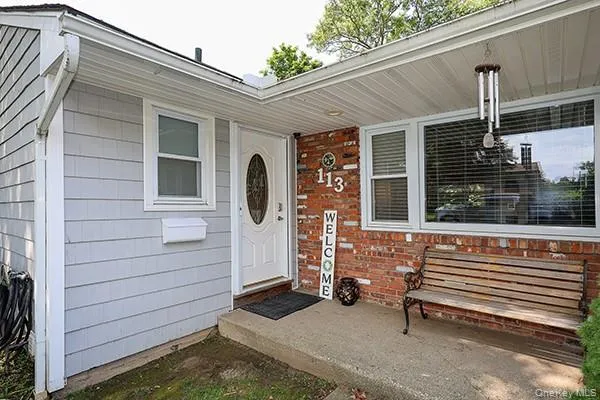 113 Iceland Drive, Huntington, NY, 3 Bedrooms Bedrooms, 5 Rooms Rooms,1 BathroomBathrooms,Residential,For Rent,Iceland,0,1025265 113 Iceland Drive, Huntington, NY, 3 Bedrooms Bedrooms, 5 Rooms Rooms,1 BathroomBathrooms,Residential,For Rent,Iceland,0,1025265