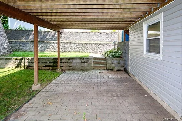 113 Iceland Drive, Huntington, NY, 3 Bedrooms Bedrooms, 5 Rooms Rooms,1 BathroomBathrooms,Residential,For Rent,Iceland,0,1025265 113 Iceland Drive, Huntington, NY, 3 Bedrooms Bedrooms, 5 Rooms Rooms,1 BathroomBathrooms,Residential,For Rent,Iceland,0,1025265