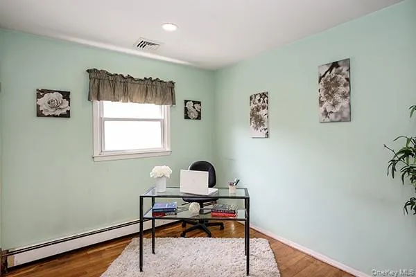 113 Iceland Drive, Huntington, NY, 3 Bedrooms Bedrooms, 5 Rooms Rooms,1 BathroomBathrooms,Residential,For Rent,Iceland,0,1025265 113 Iceland Drive, Huntington, NY, 3 Bedrooms Bedrooms, 5 Rooms Rooms,1 BathroomBathrooms,Residential,For Rent,Iceland,0,1025265