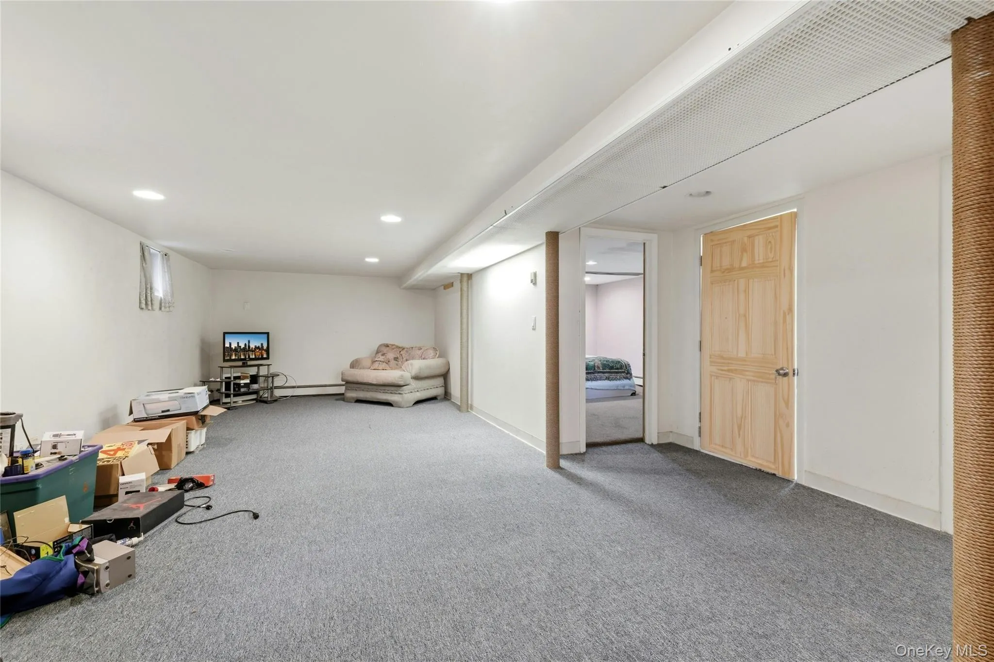 16 Superior Road, Hempstead, NY, 3 Bedrooms Bedrooms, 7 Rooms Rooms,2 BathroomsBathrooms,Residential,For Rent,Superior,0,1025267 16 Superior Road, Hempstead, NY, 3 Bedrooms Bedrooms, 7 Rooms Rooms,2 BathroomsBathrooms,Residential,For Rent,Superior,0,1025267