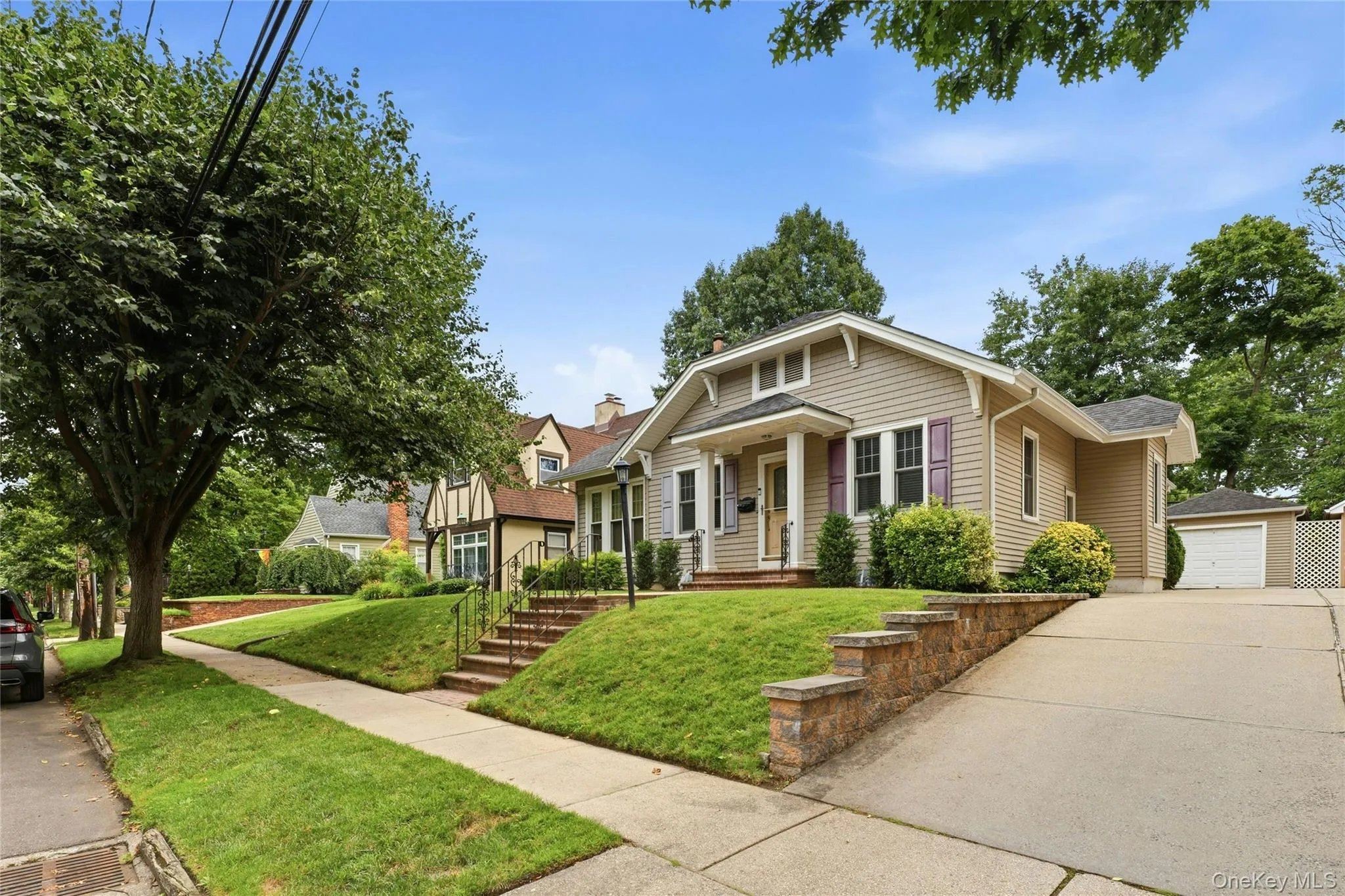 16 Superior Road, Hempstead, NY, 3 Bedrooms Bedrooms, 7 Rooms Rooms,2 BathroomsBathrooms,Residential,For Rent,Superior,0,1025267 16 Superior Road, Hempstead, NY, 3 Bedrooms Bedrooms, 7 Rooms Rooms,2 BathroomsBathrooms,Residential,For Rent,Superior,0,1025267