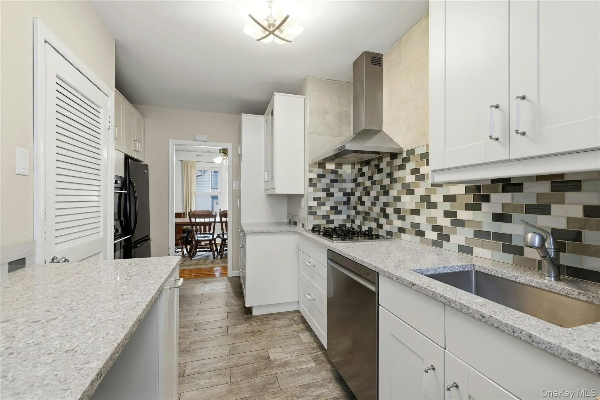 16 Superior Road, Hempstead, NY, 3 Bedrooms Bedrooms, 7 Rooms Rooms,2 BathroomsBathrooms,Residential,For Rent,Superior,0,1025267 16 Superior Road, Hempstead, NY, 3 Bedrooms Bedrooms, 7 Rooms Rooms,2 BathroomsBathrooms,Residential,For Rent,Superior,0,1025267