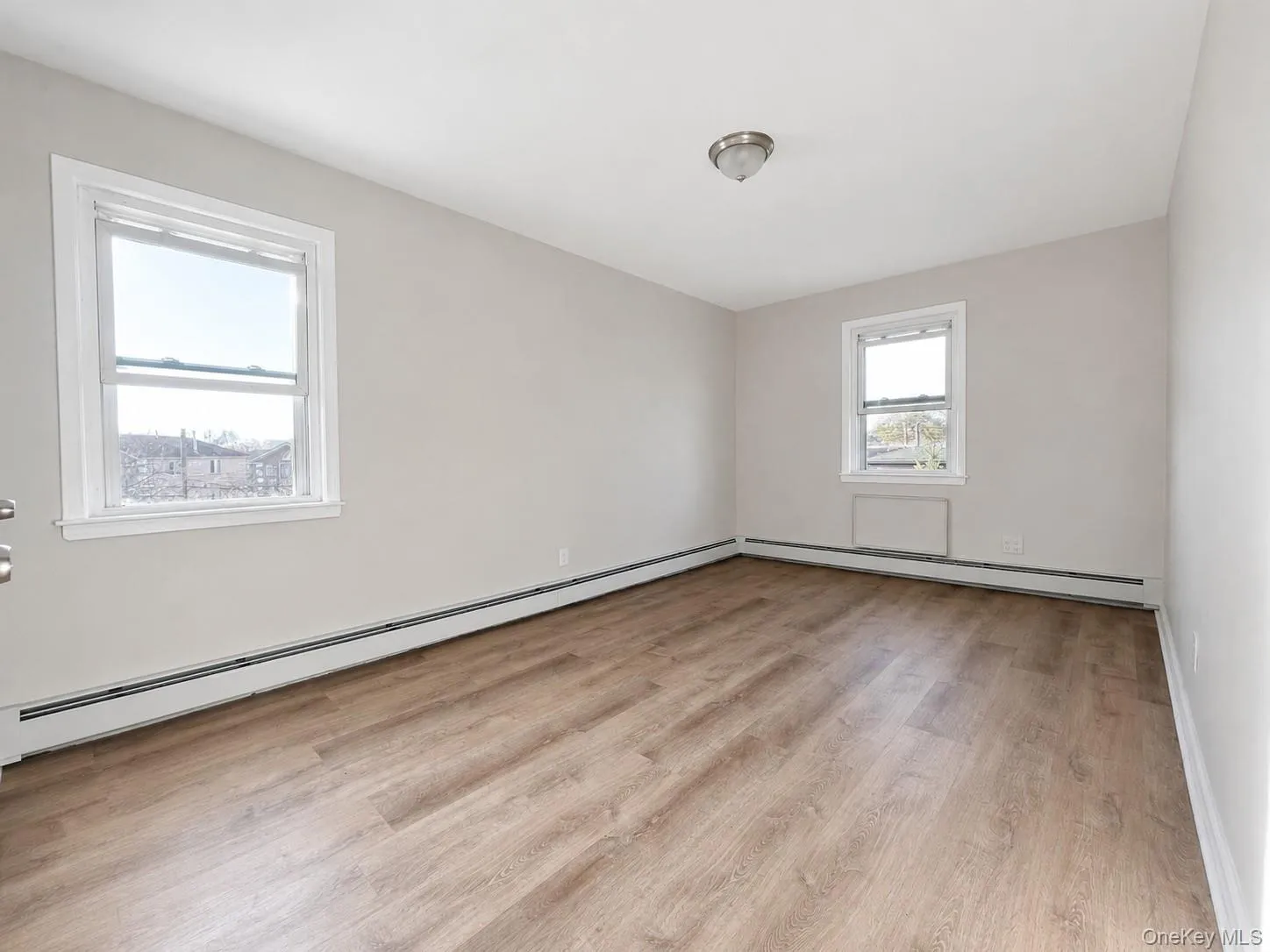 70-65 Walnut Street, New York, NY, 3 Bedrooms Bedrooms, 5 Rooms Rooms,1 BathroomBathrooms,Residential Lease,For Rent,Walnut,0,1025271 70-65 Walnut Street, New York, NY, 3 Bedrooms Bedrooms, 5 Rooms Rooms,1 BathroomBathrooms,Residential Lease,For Rent,Walnut,0,1025271
