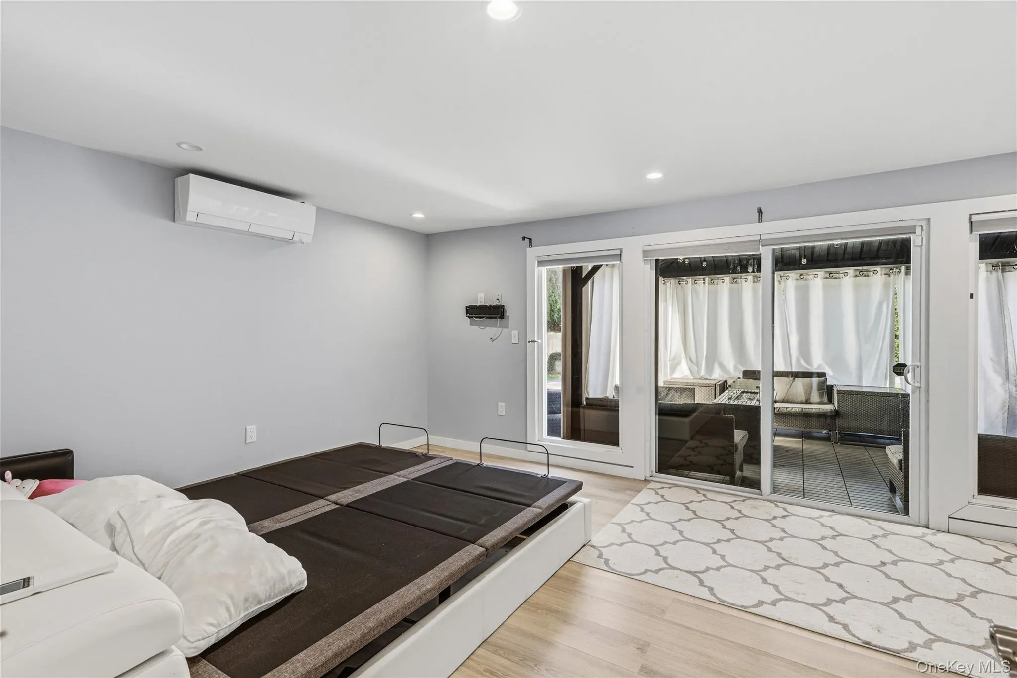 31 Sutton Hill Lane, North Hempstead, NY, 4 Bedrooms Bedrooms, 8 Rooms Rooms,2 BathroomsBathrooms,Residential,For Rent,Sutton Hill,0,1025278 31 Sutton Hill Lane, North Hempstead, NY, 4 Bedrooms Bedrooms, 8 Rooms Rooms,2 BathroomsBathrooms,Residential,For Rent,Sutton Hill,0,1025278