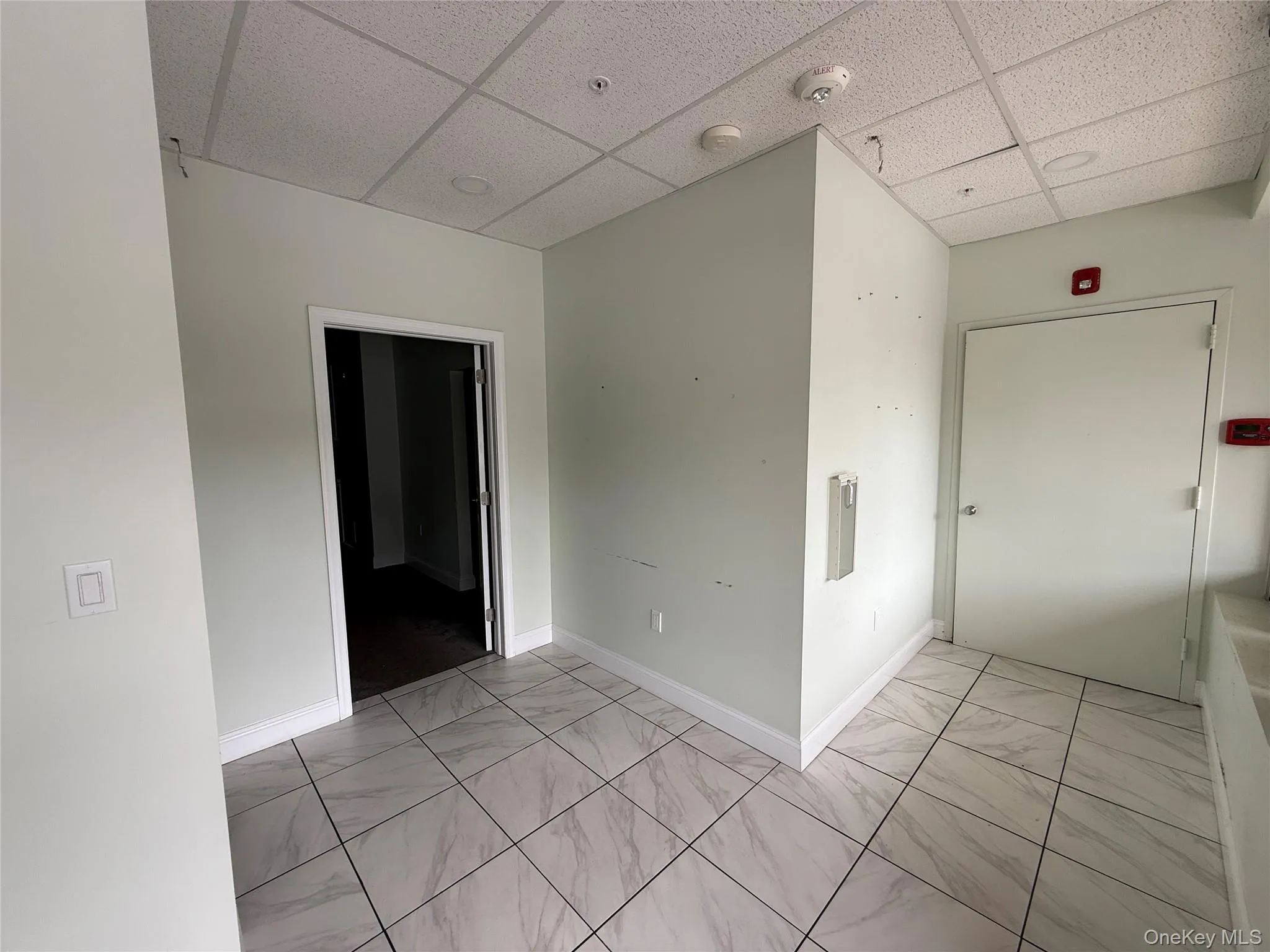 213 Lake Avenue, Smithtown, NY, ,Commercial Lease,For Rent,Lake,0,1025298 213 Lake Avenue, Smithtown, NY, ,Commercial Lease,For Rent,Lake,0,1025298