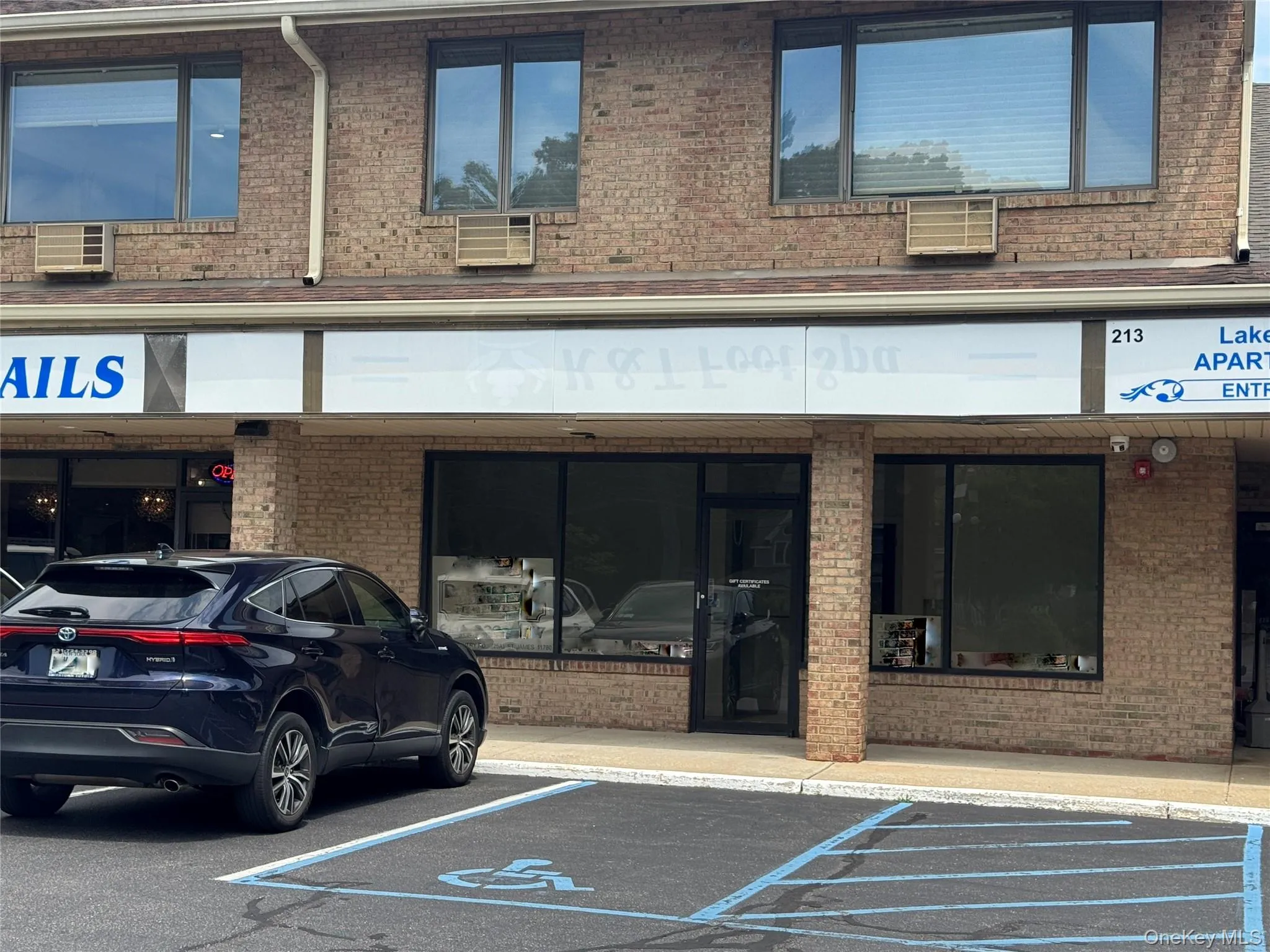 213 Lake Avenue, Smithtown, NY, ,Commercial Lease,For Rent,Lake,0,1025298 213 Lake Avenue, Smithtown, NY, ,Commercial Lease,For Rent,Lake,0,1025298