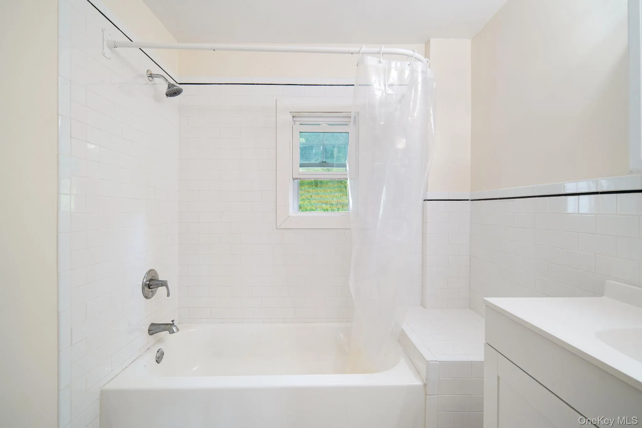 162 Gorge Rd, Out Of Area, NY, 4 Bedrooms Bedrooms, 8 Rooms Rooms,1 BathroomBathrooms,Residential,For Rent,Gorge Rd,0,1025304 162 Gorge Rd, Out Of Area, NY, 4 Bedrooms Bedrooms, 8 Rooms Rooms,1 BathroomBathrooms,Residential,For Rent,Gorge Rd,0,1025304
