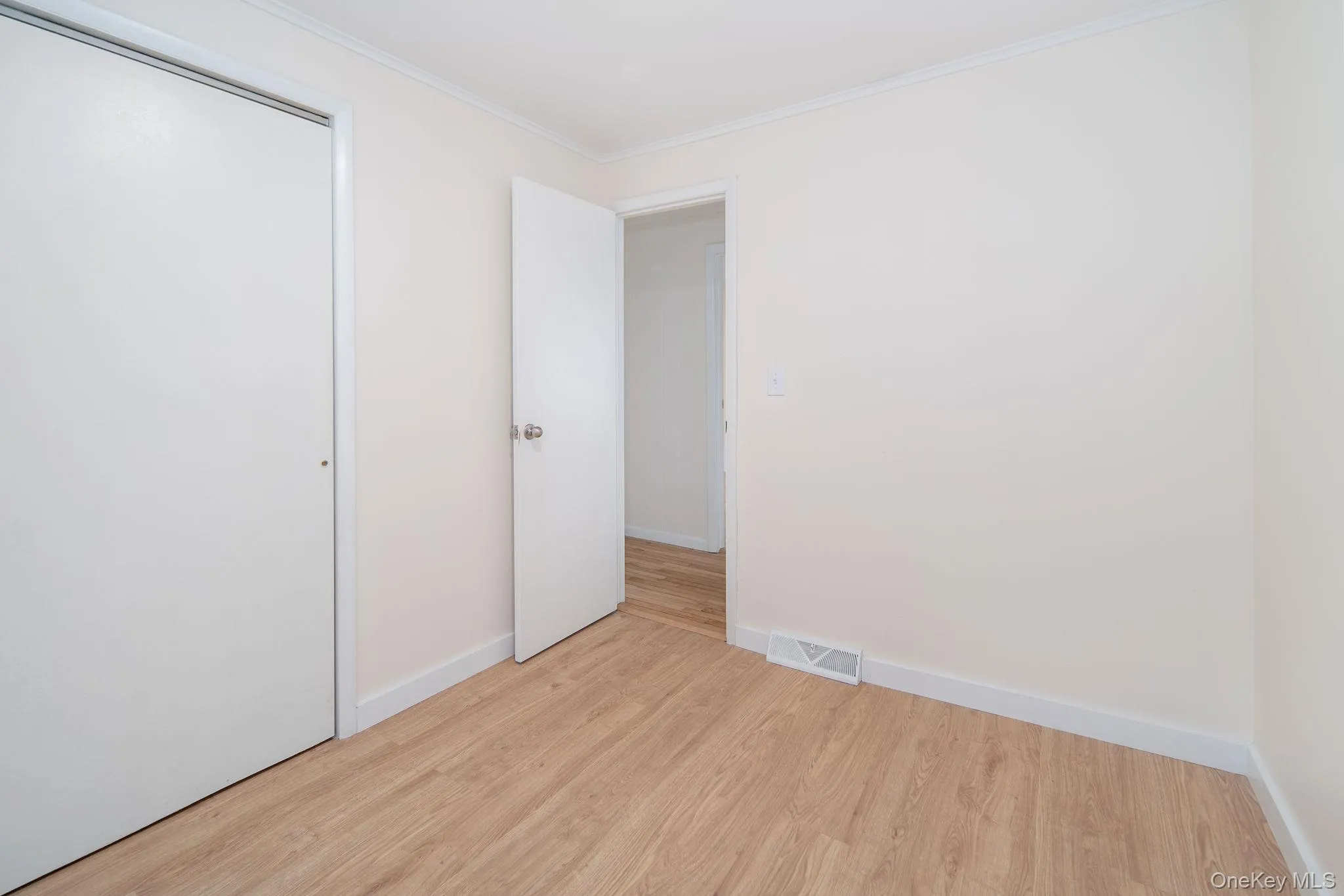 162 Gorge Rd, Out Of Area, NY, 4 Bedrooms Bedrooms, 8 Rooms Rooms,1 BathroomBathrooms,Residential,For Rent,Gorge Rd,0,1025304 162 Gorge Rd, Out Of Area, NY, 4 Bedrooms Bedrooms, 8 Rooms Rooms,1 BathroomBathrooms,Residential,For Rent,Gorge Rd,0,1025304