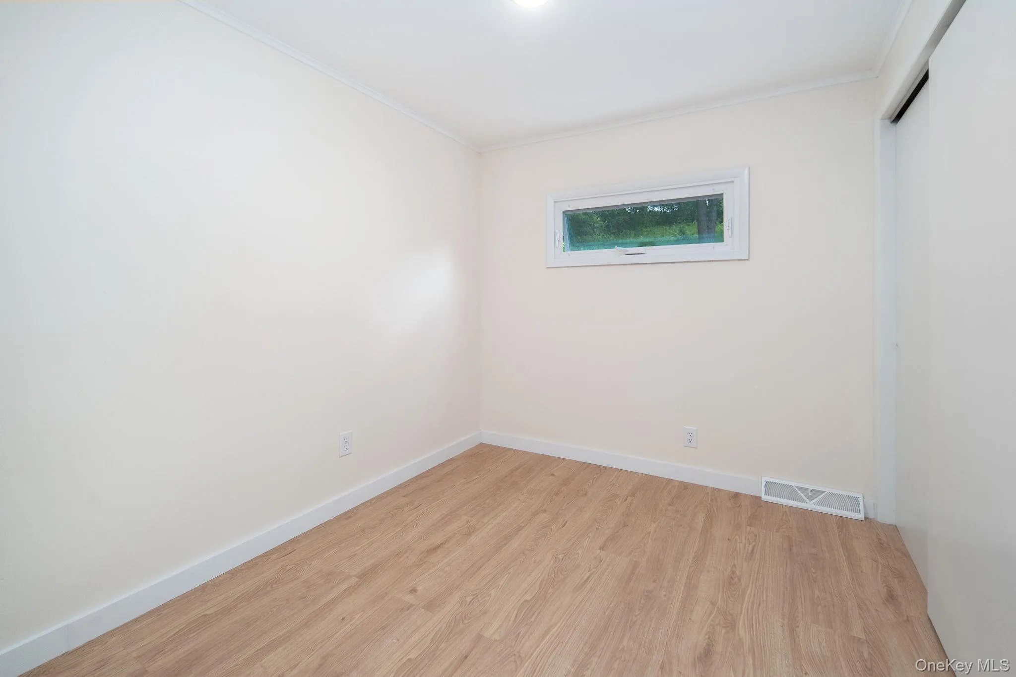 162 Gorge Rd, Out Of Area, NY, 4 Bedrooms Bedrooms, 8 Rooms Rooms,1 BathroomBathrooms,Residential,For Rent,Gorge Rd,0,1025304 162 Gorge Rd, Out Of Area, NY, 4 Bedrooms Bedrooms, 8 Rooms Rooms,1 BathroomBathrooms,Residential,For Rent,Gorge Rd,0,1025304