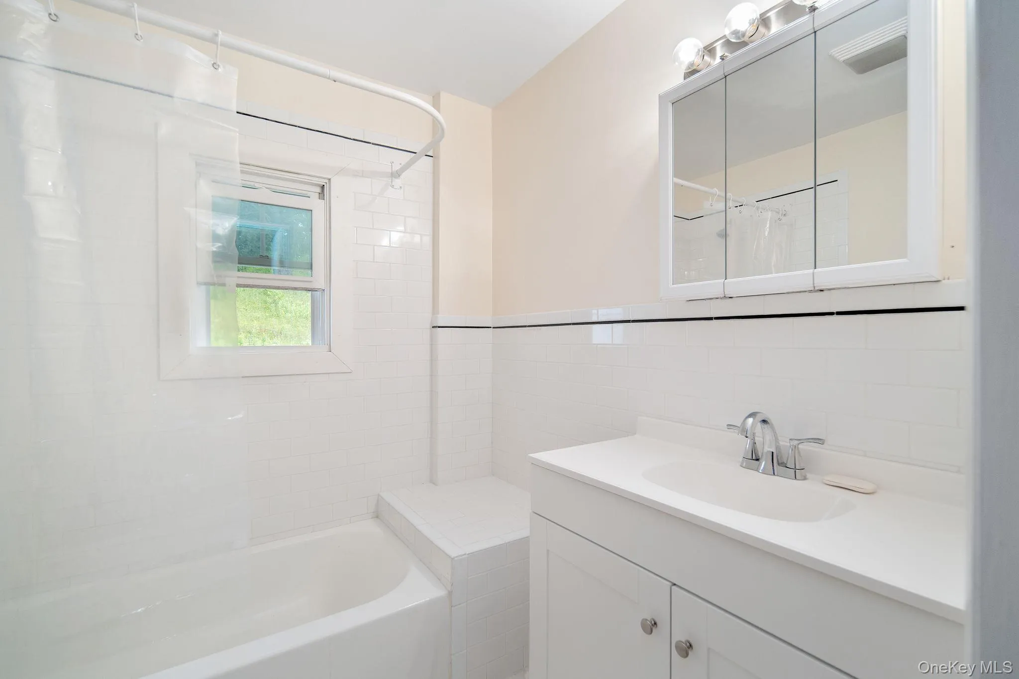 162 Gorge Rd, Out Of Area, NY, 4 Bedrooms Bedrooms, 8 Rooms Rooms,1 BathroomBathrooms,Residential,For Rent,Gorge Rd,0,1025304 162 Gorge Rd, Out Of Area, NY, 4 Bedrooms Bedrooms, 8 Rooms Rooms,1 BathroomBathrooms,Residential,For Rent,Gorge Rd,0,1025304