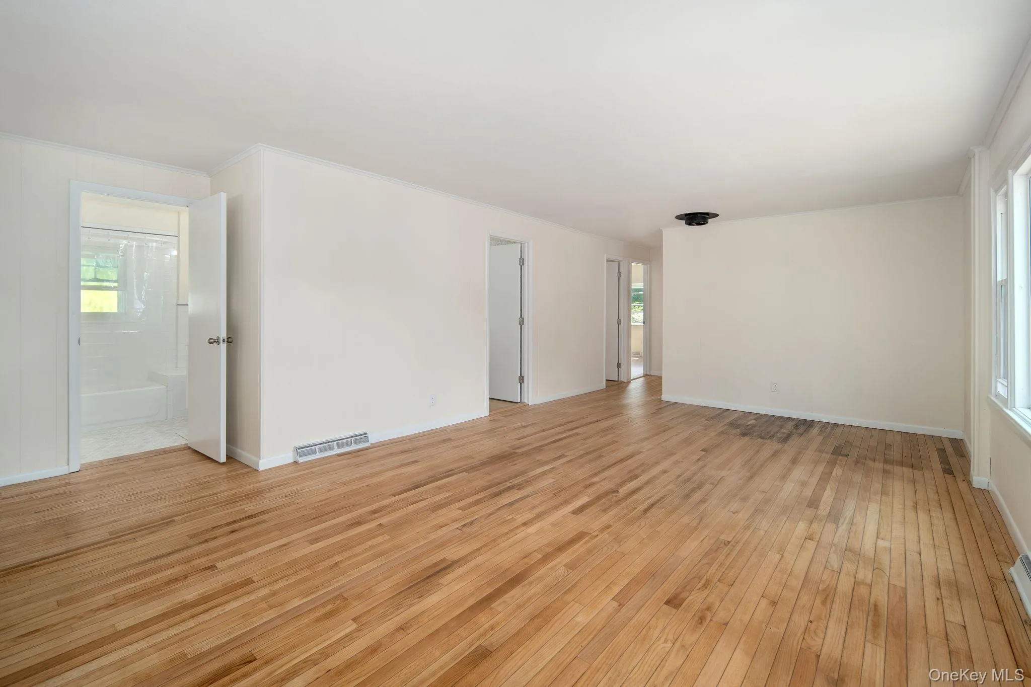 162 Gorge Rd, Out Of Area, NY, 4 Bedrooms Bedrooms, 8 Rooms Rooms,1 BathroomBathrooms,Residential,For Rent,Gorge Rd,0,1025304 162 Gorge Rd, Out Of Area, NY, 4 Bedrooms Bedrooms, 8 Rooms Rooms,1 BathroomBathrooms,Residential,For Rent,Gorge Rd,0,1025304