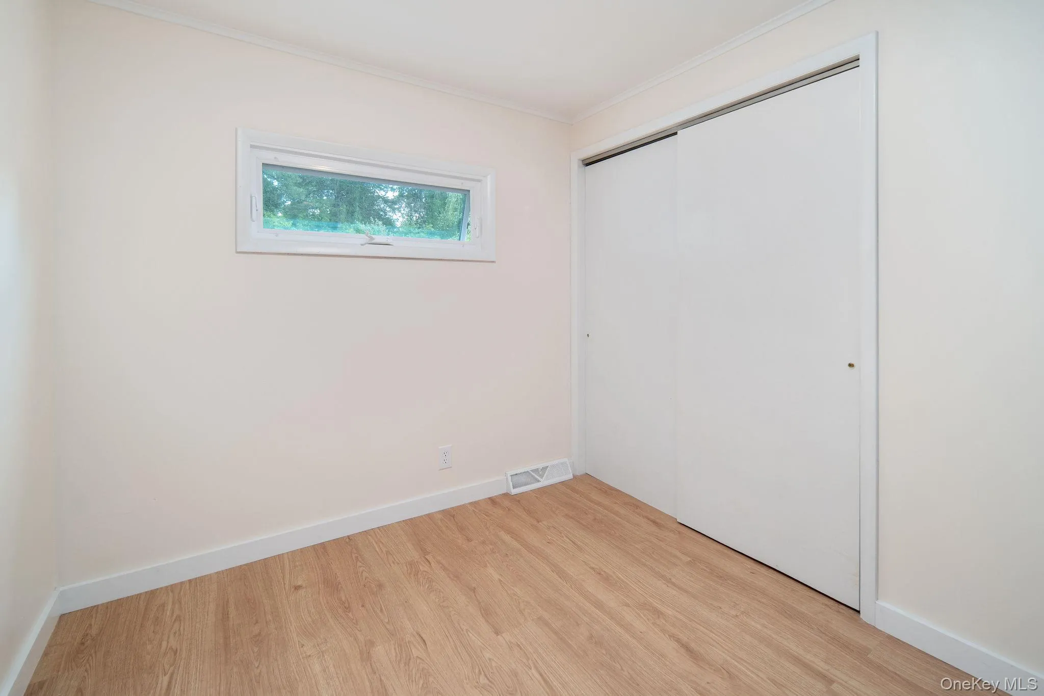 162 Gorge Rd, Out Of Area, NY, 4 Bedrooms Bedrooms, 8 Rooms Rooms,1 BathroomBathrooms,Residential,For Rent,Gorge Rd,0,1025304 162 Gorge Rd, Out Of Area, NY, 4 Bedrooms Bedrooms, 8 Rooms Rooms,1 BathroomBathrooms,Residential,For Rent,Gorge Rd,0,1025304