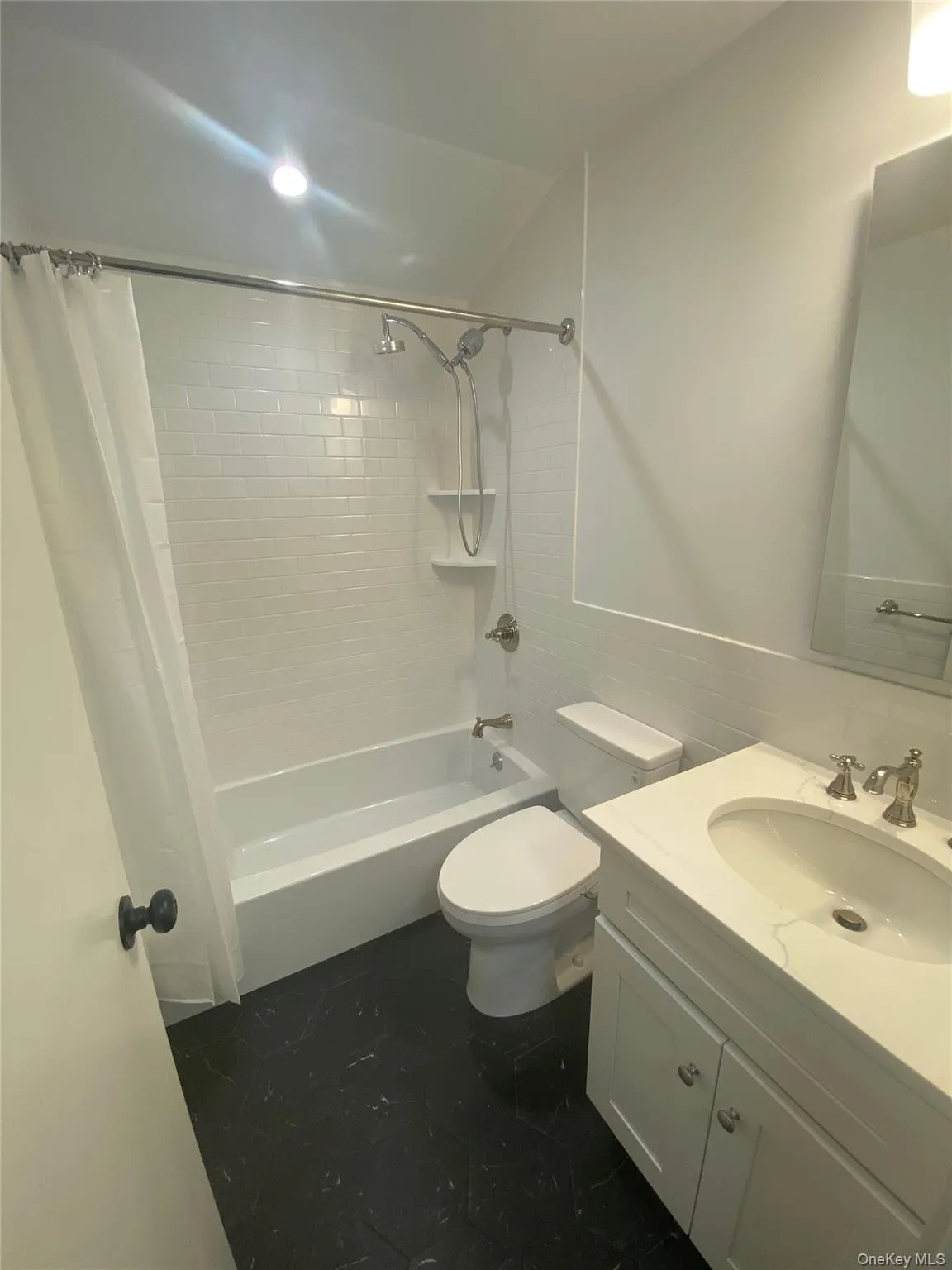 170 Wetherill Road, Hempstead, NY, 4 Bedroom Bedrooms, 7 Room Rooms,2 BathroomBathrooms,Residential Lease,For Rent,Wetherill,0,1025306 170 Wetherill Road, Hempstead, NY, 4 Bedroom Bedrooms, 7 Room Rooms,2 BathroomBathrooms,Residential Lease,For Rent,Wetherill,0,1025306
