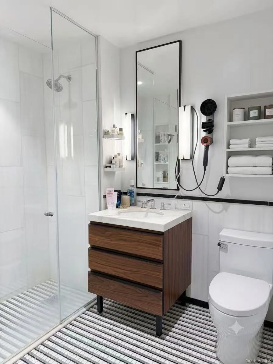 368 3rd Avenue, New York, NY, 1 Room Rooms,1 BathroomBathrooms,Residential,For Rent,3rd,0,1025309 368 3rd Avenue, New York, NY, 1 Room Rooms,1 BathroomBathrooms,Residential,For Rent,3rd,0,1025309