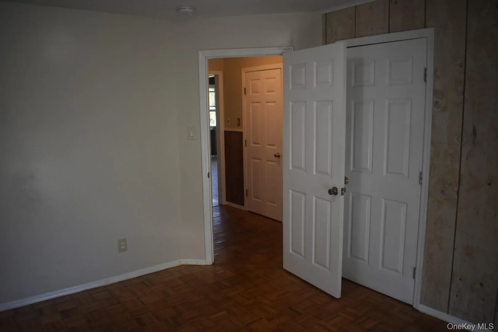 Unfurnished bedroom featuring baseboards Unfurnished bedroom featuring baseboards