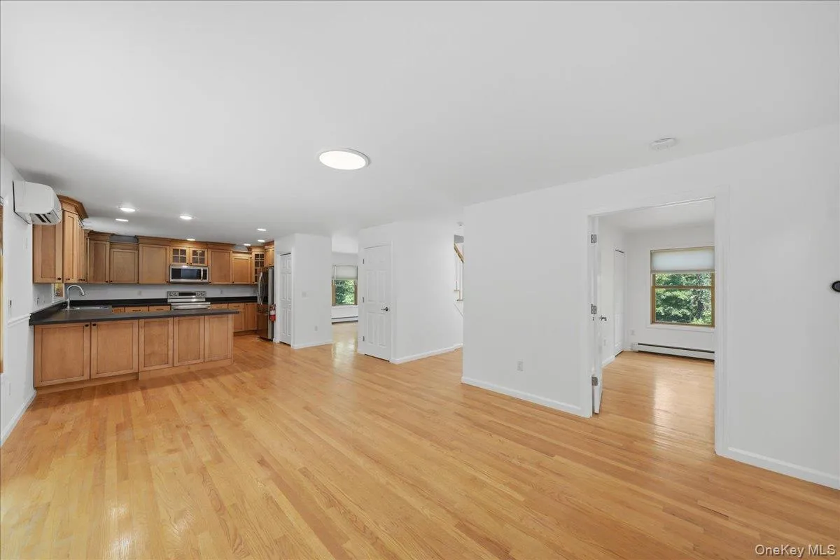 69 Barger Street, Putnam Valley, NY, 3 Bedrooms Bedrooms, 7 Rooms Rooms,2 BathroomsBathrooms,Residential,For Rent,Barger,0,1025313 69 Barger Street, Putnam Valley, NY, 3 Bedrooms Bedrooms, 7 Rooms Rooms,2 BathroomsBathrooms,Residential,For Rent,Barger,0,1025313