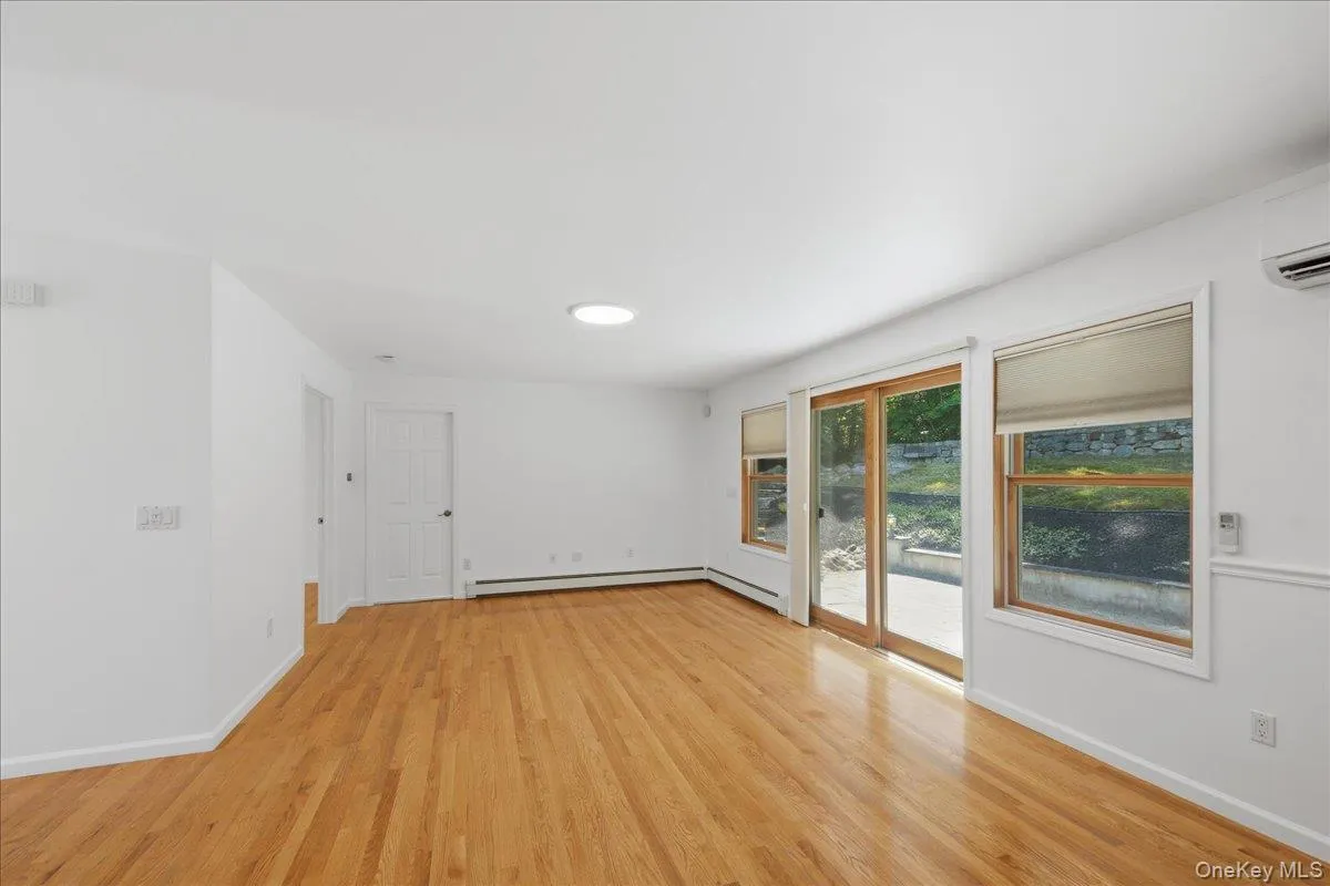 69 Barger Street, Putnam Valley, NY, 3 Bedrooms Bedrooms, 7 Rooms Rooms,2 BathroomsBathrooms,Residential,For Rent,Barger,0,1025313 69 Barger Street, Putnam Valley, NY, 3 Bedrooms Bedrooms, 7 Rooms Rooms,2 BathroomsBathrooms,Residential,For Rent,Barger,0,1025313