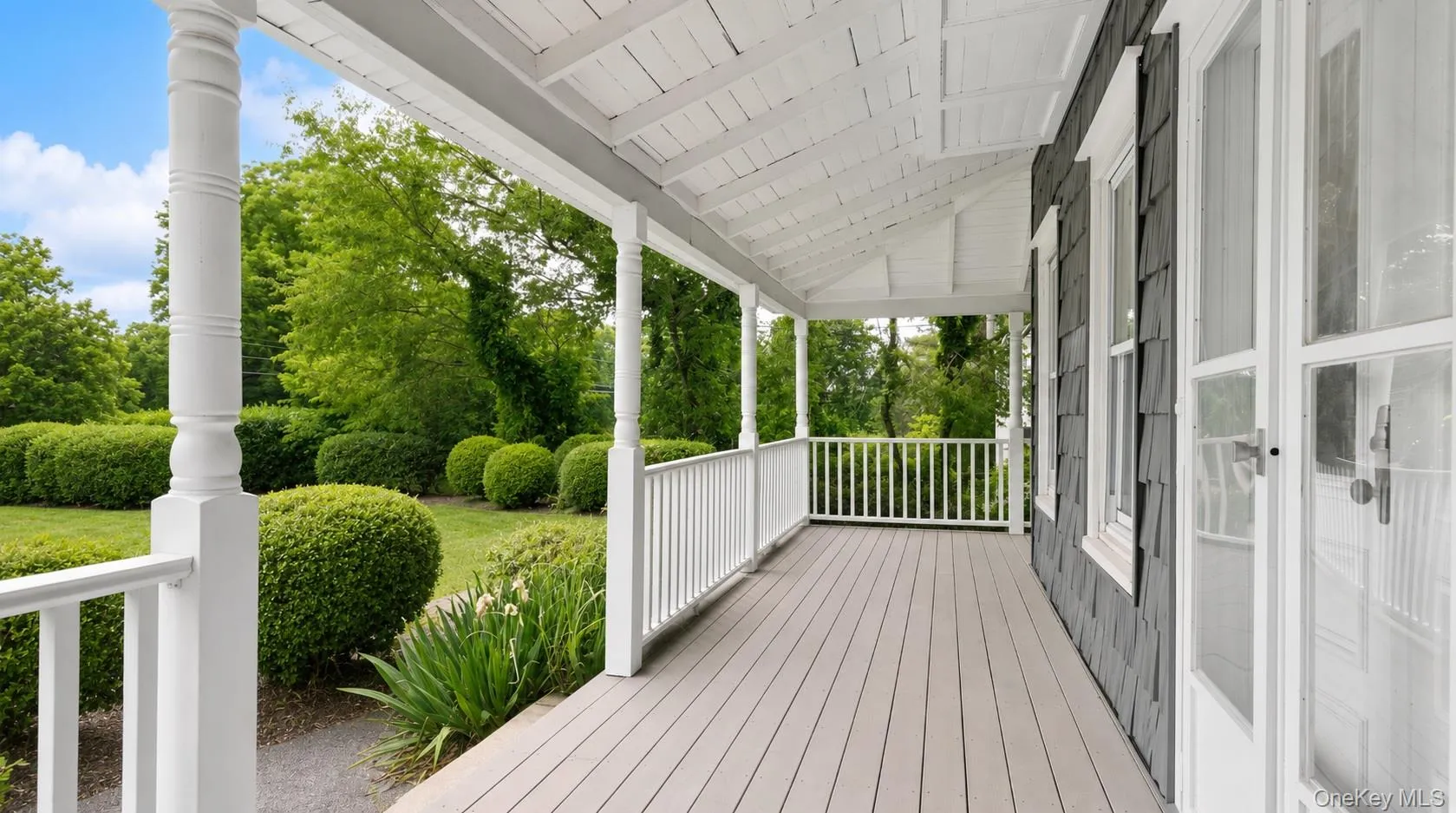 376 Montauk Highway, Southampton, NY, 2 Bedrooms Bedrooms, 5 Rooms Rooms,1 BathroomBathrooms,Residential Lease,For Rent,Montauk,0,1025318 376 Montauk Highway, Southampton, NY, 2 Bedrooms Bedrooms, 5 Rooms Rooms,1 BathroomBathrooms,Residential Lease,For Rent,Montauk,0,1025318