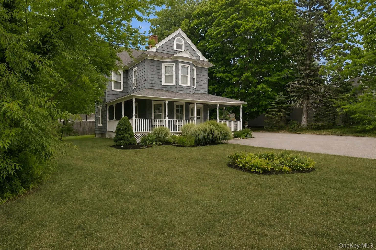 376 Montauk Highway, Southampton, NY, 2 Bedrooms Bedrooms, 5 Rooms Rooms,1 BathroomBathrooms,Residential Lease,For Rent,Montauk,0,1025318 376 Montauk Highway, Southampton, NY, 2 Bedrooms Bedrooms, 5 Rooms Rooms,1 BathroomBathrooms,Residential Lease,For Rent,Montauk,0,1025318
