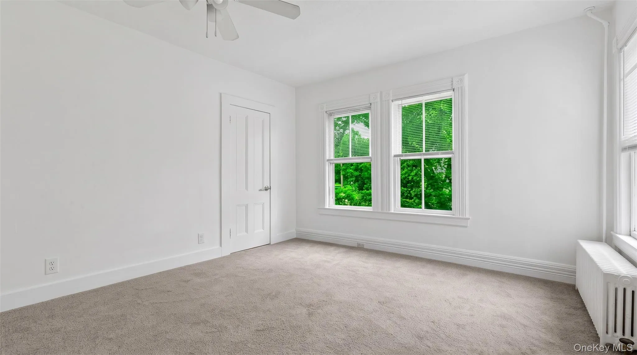 376 Montauk Highway, Southampton, NY, 2 Bedrooms Bedrooms, 5 Rooms Rooms,1 BathroomBathrooms,Residential Lease,For Rent,Montauk,0,1025318 376 Montauk Highway, Southampton, NY, 2 Bedrooms Bedrooms, 5 Rooms Rooms,1 BathroomBathrooms,Residential Lease,For Rent,Montauk,0,1025318